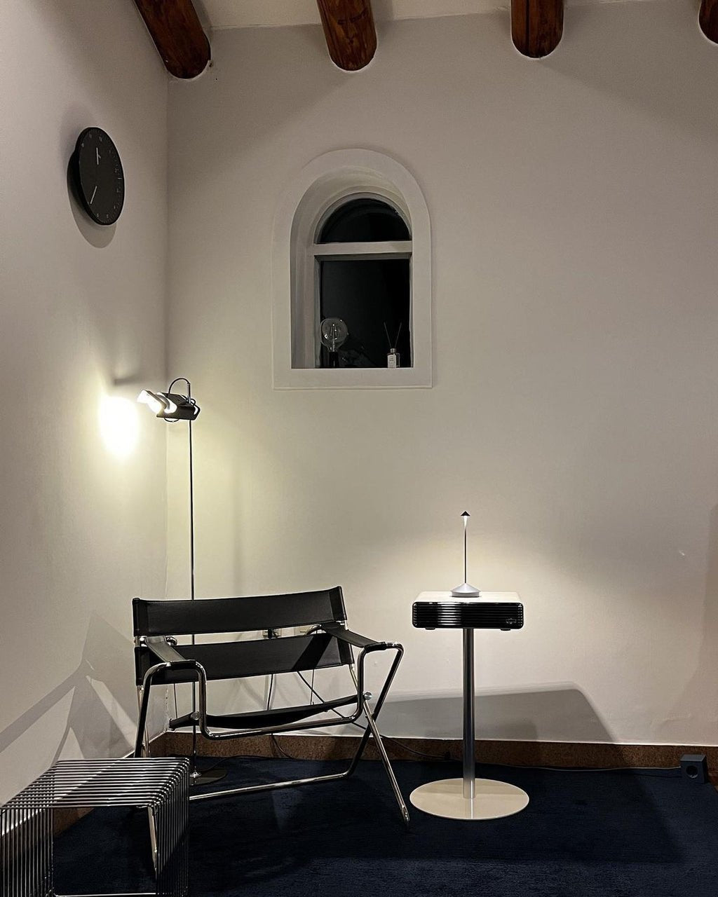 Merven Minimalist Floor Lamp-Neutral Decor