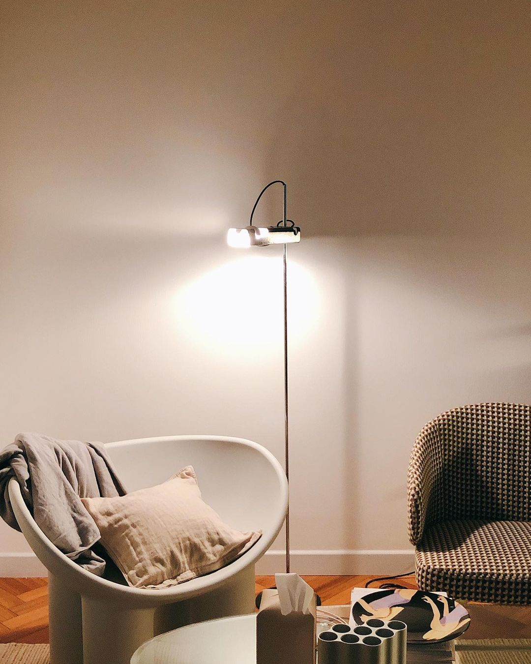 Merven Minimalist Floor Lamp-Neutral Decor