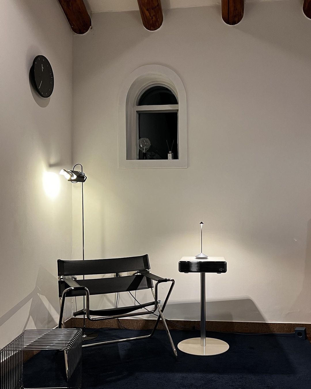 Merven Minimalist Floor Lamp-Neutral Decor