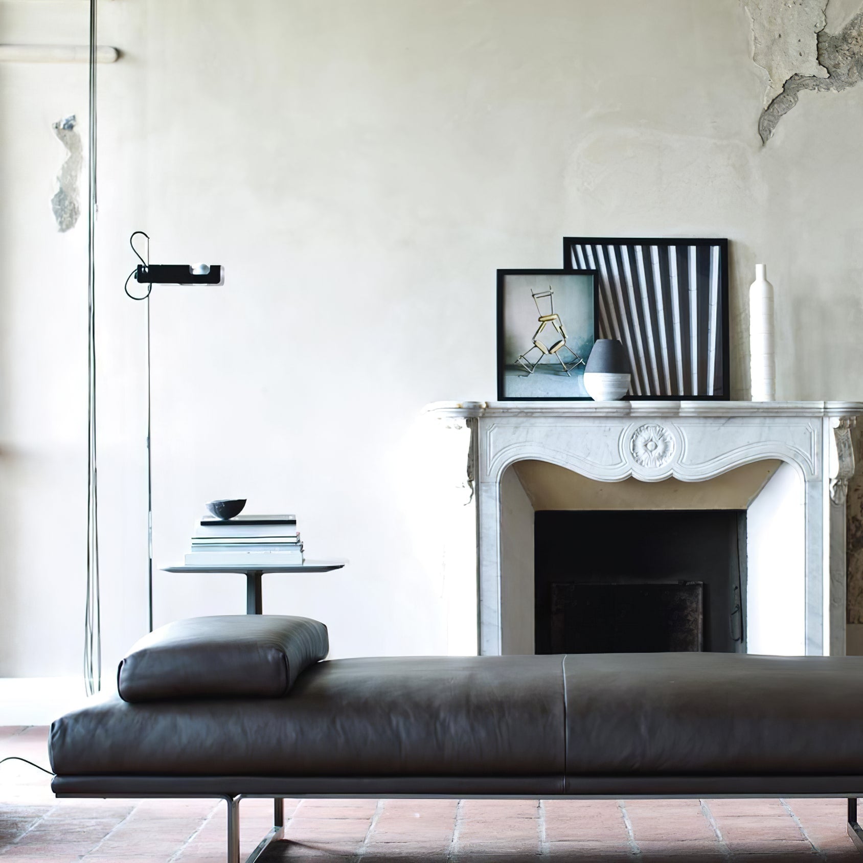 Merven Minimalist Floor Lamp-Neutral Decor