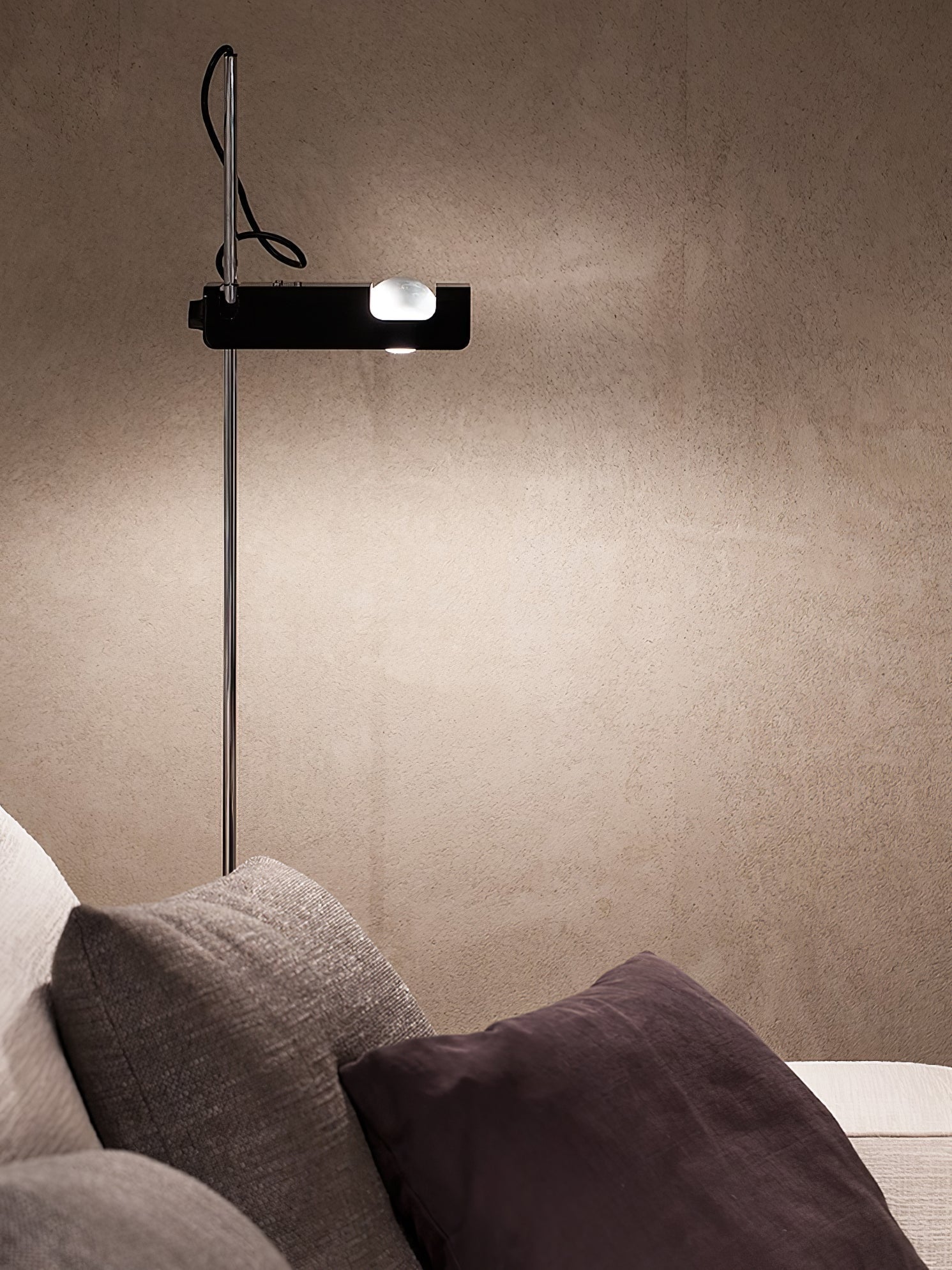 Merven Minimalist Floor Lamp-Neutral Decor