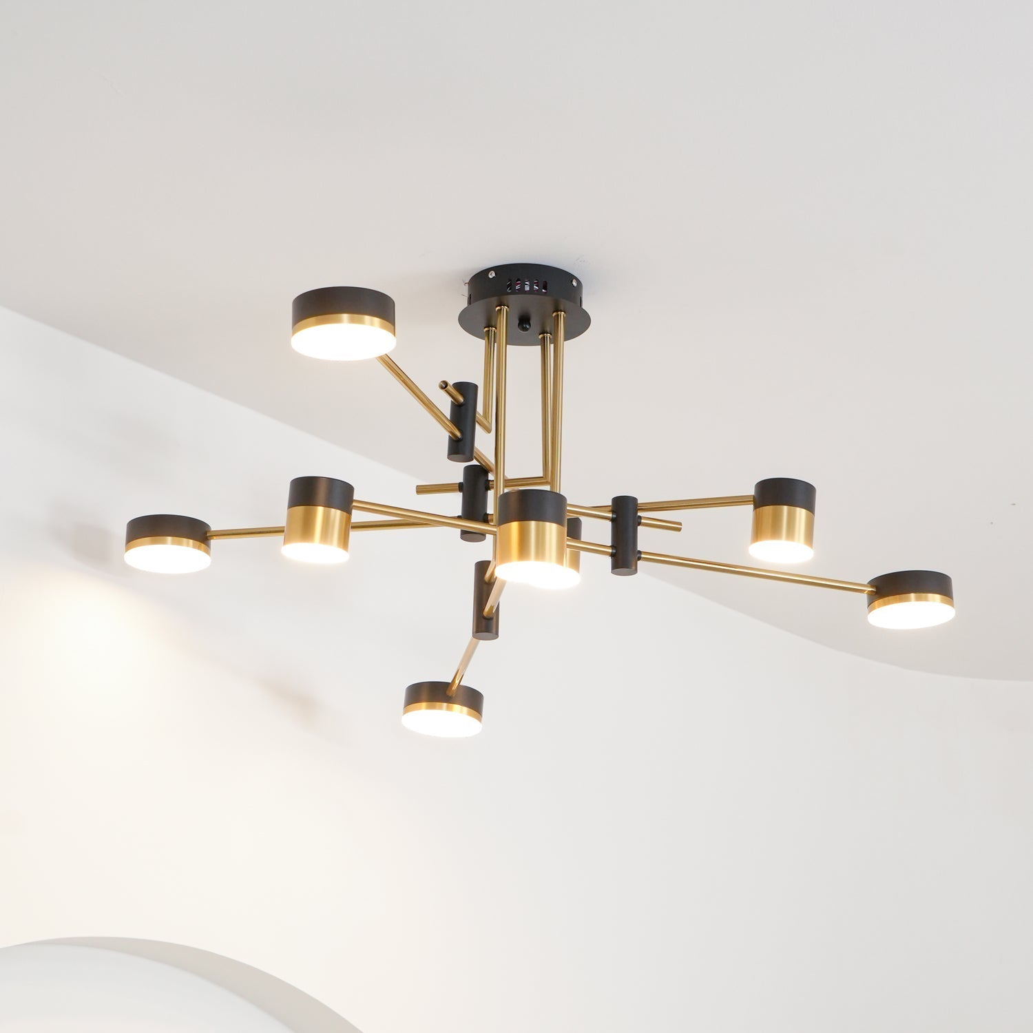 Lustra Chandelier Black Gold Spider Arms-Neutral Decor