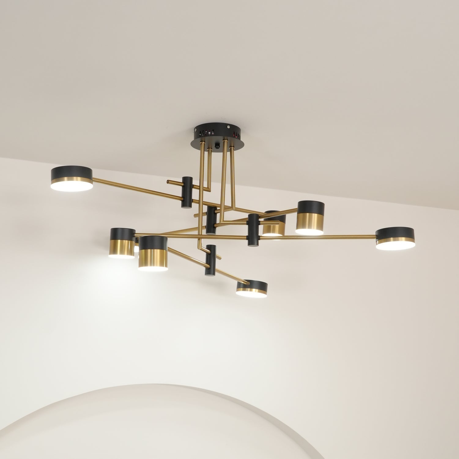 Lustra Chandelier Black Gold Spider Arms-Neutral Decor