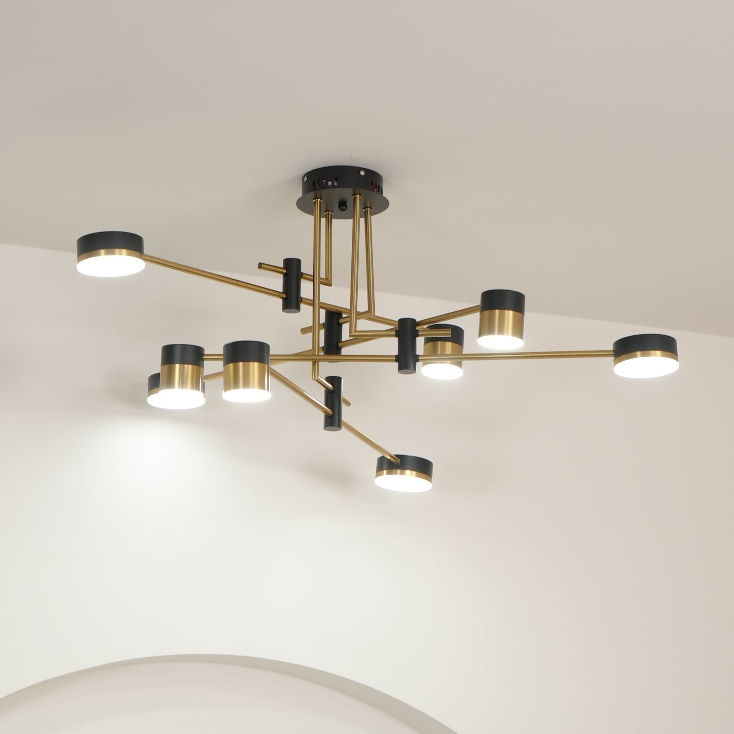 Lustra Chandelier Black Gold Spider Arms-Neutral Decor