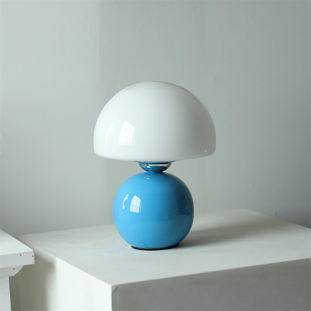 Roselyn Table Lamp