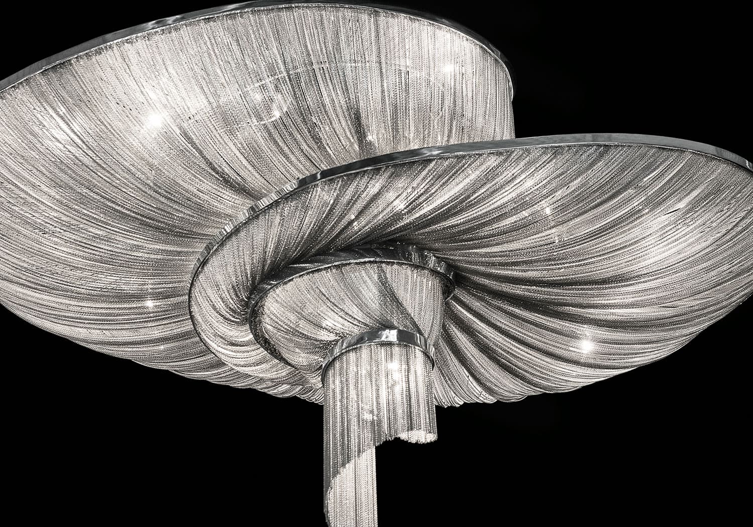 Spiral Elegance Chain Chandelier-Neutral Decor