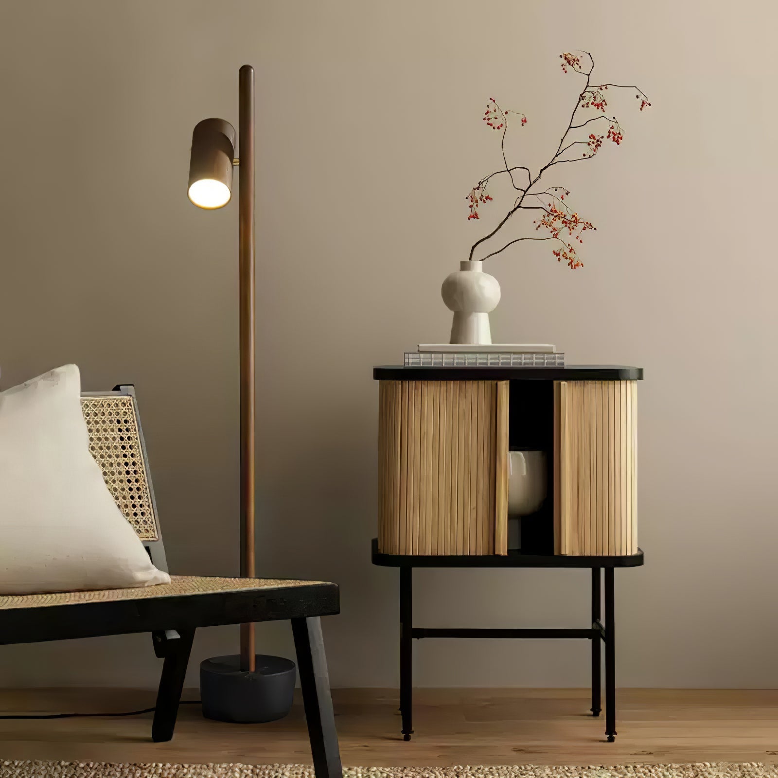Kirixy Floor Lamp Spotlight Wood-Neutral Decor