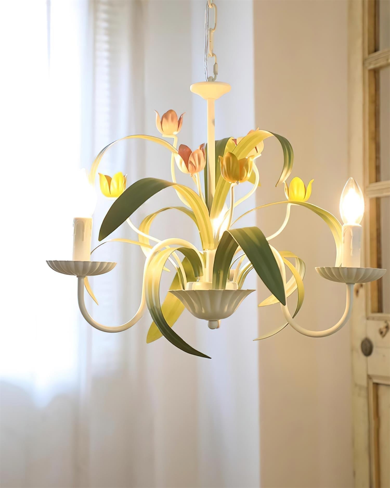 Lioren Chandelier