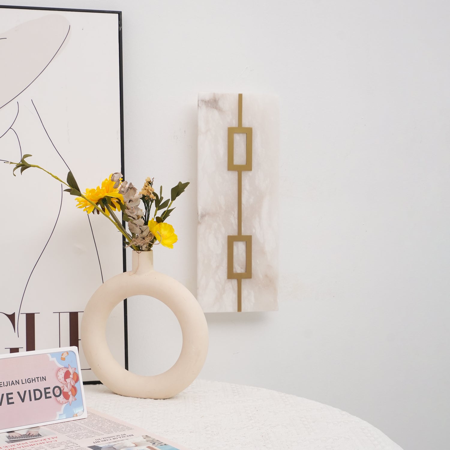 Alvelor Geometric Alabaster Wall Light-Neutral Decor