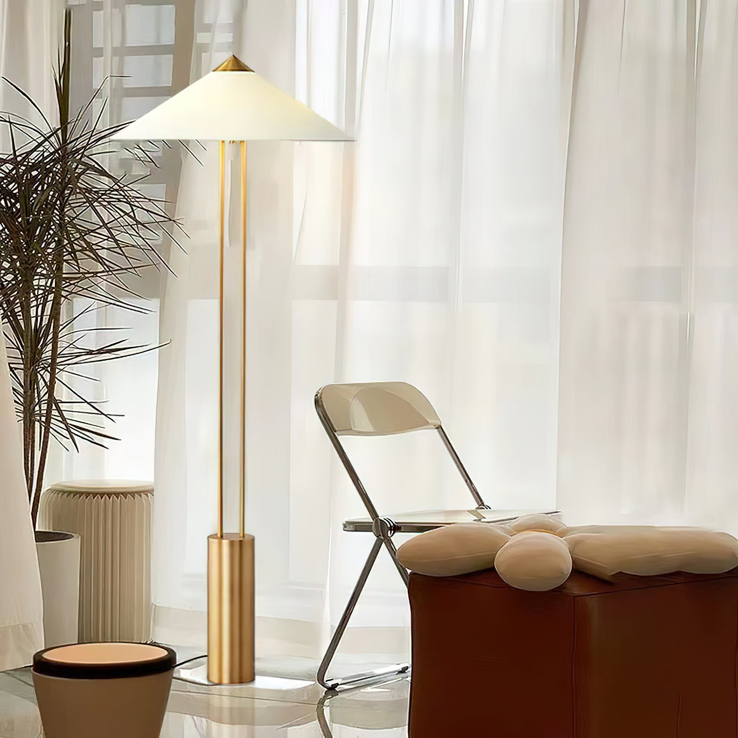 Elara Floor Lamp