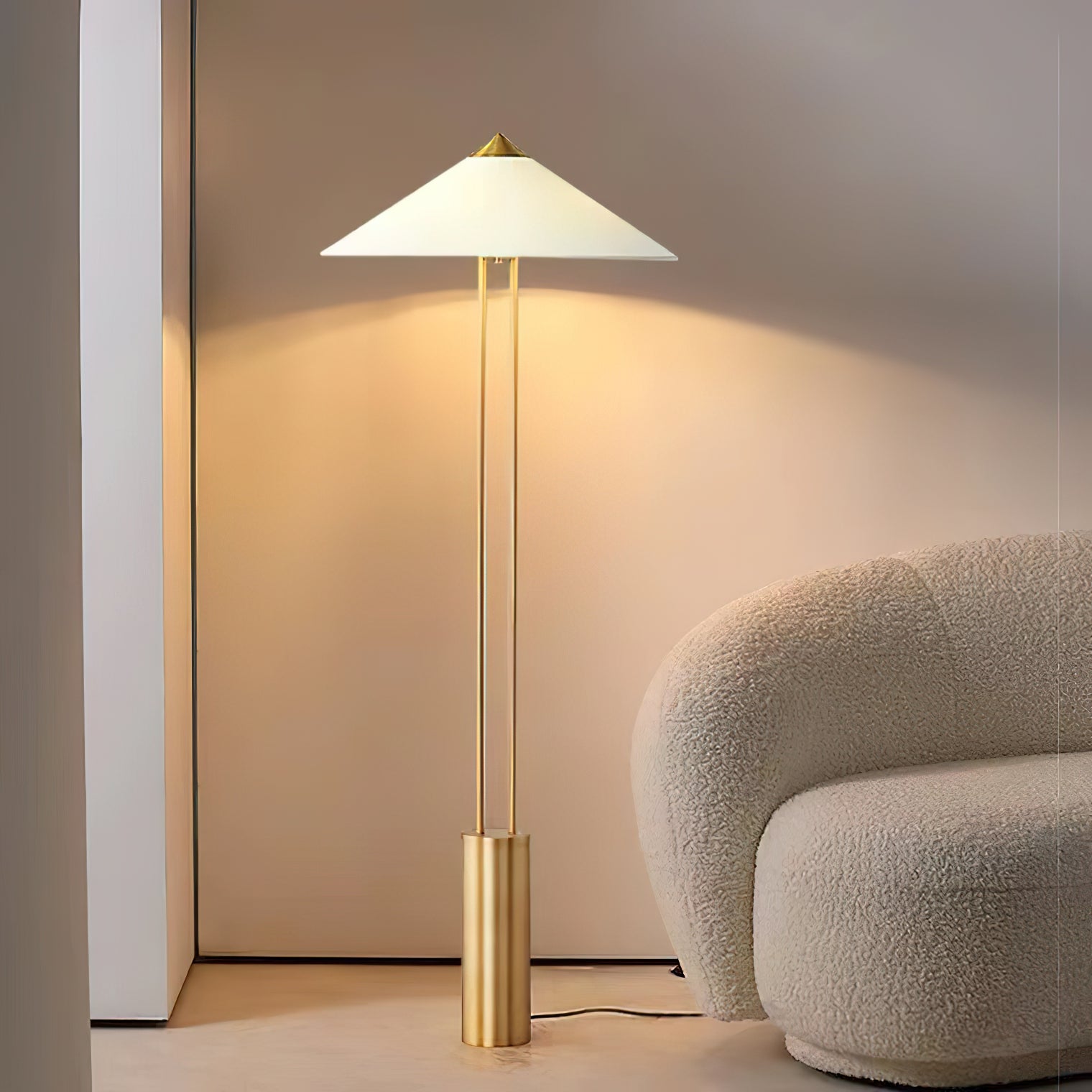 Elara Floor Lamp