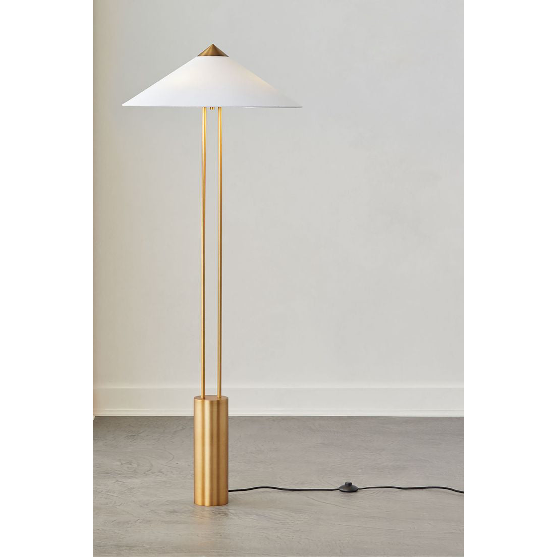 Elara Floor Lamp