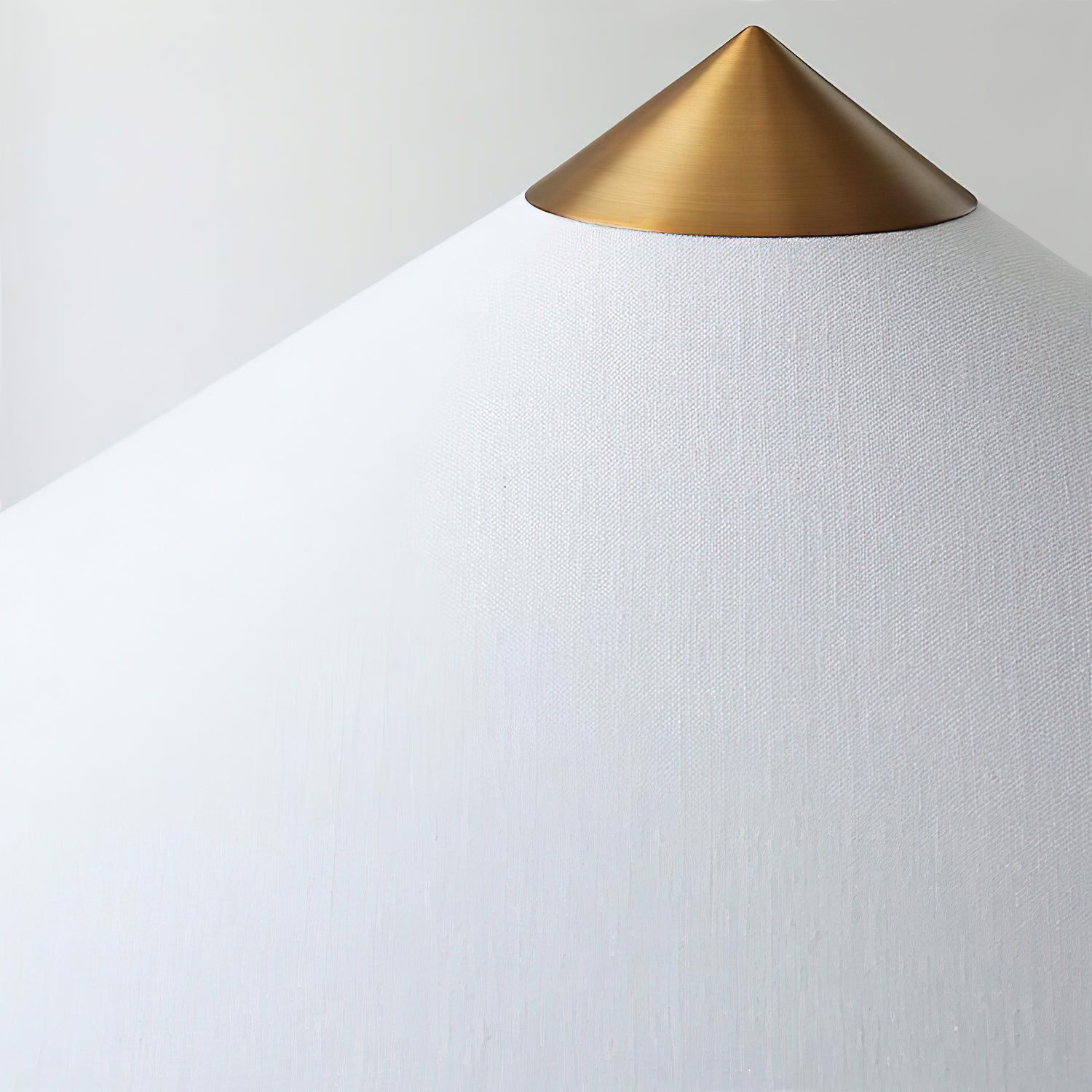 Elara Floor Lamp