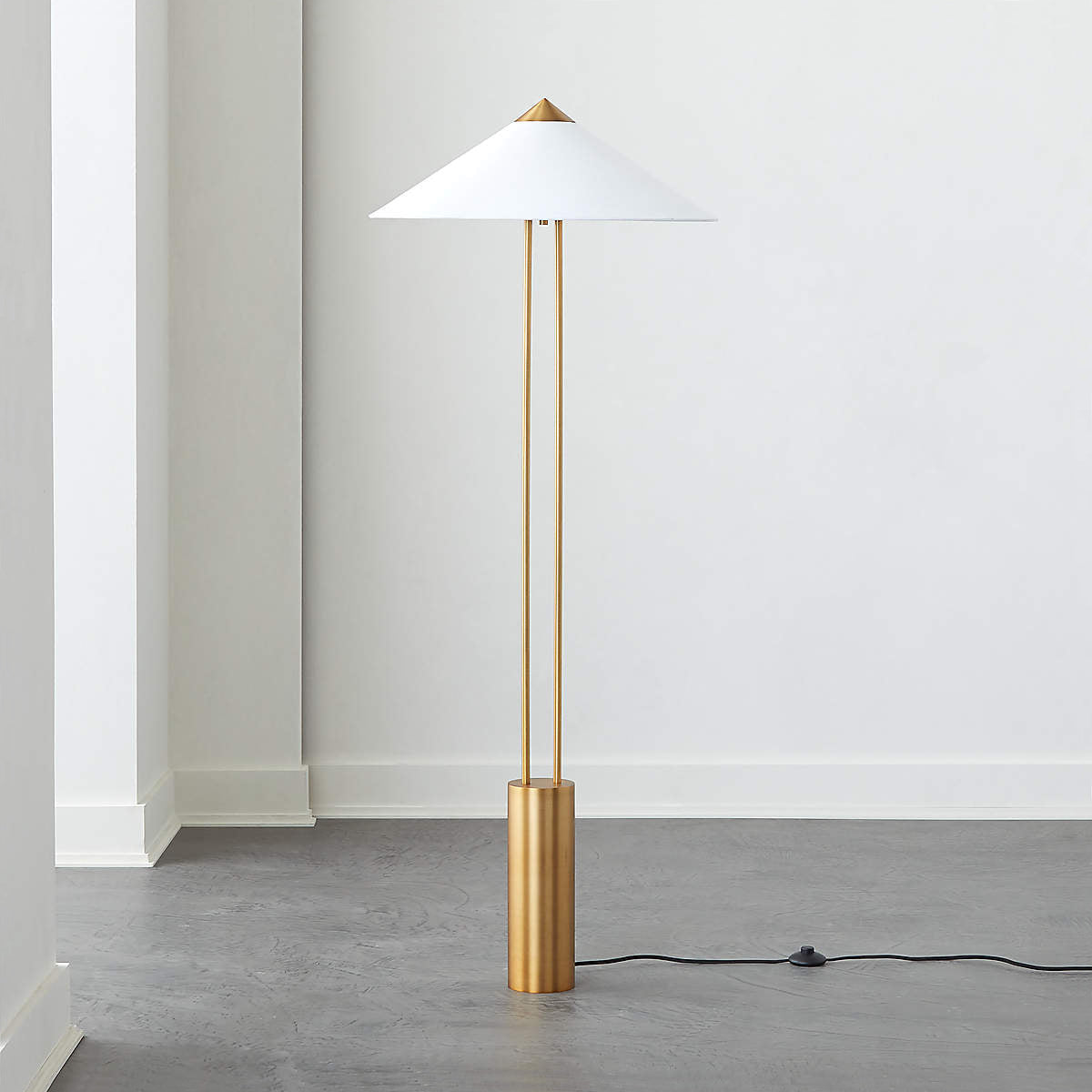 Elara Floor Lamp