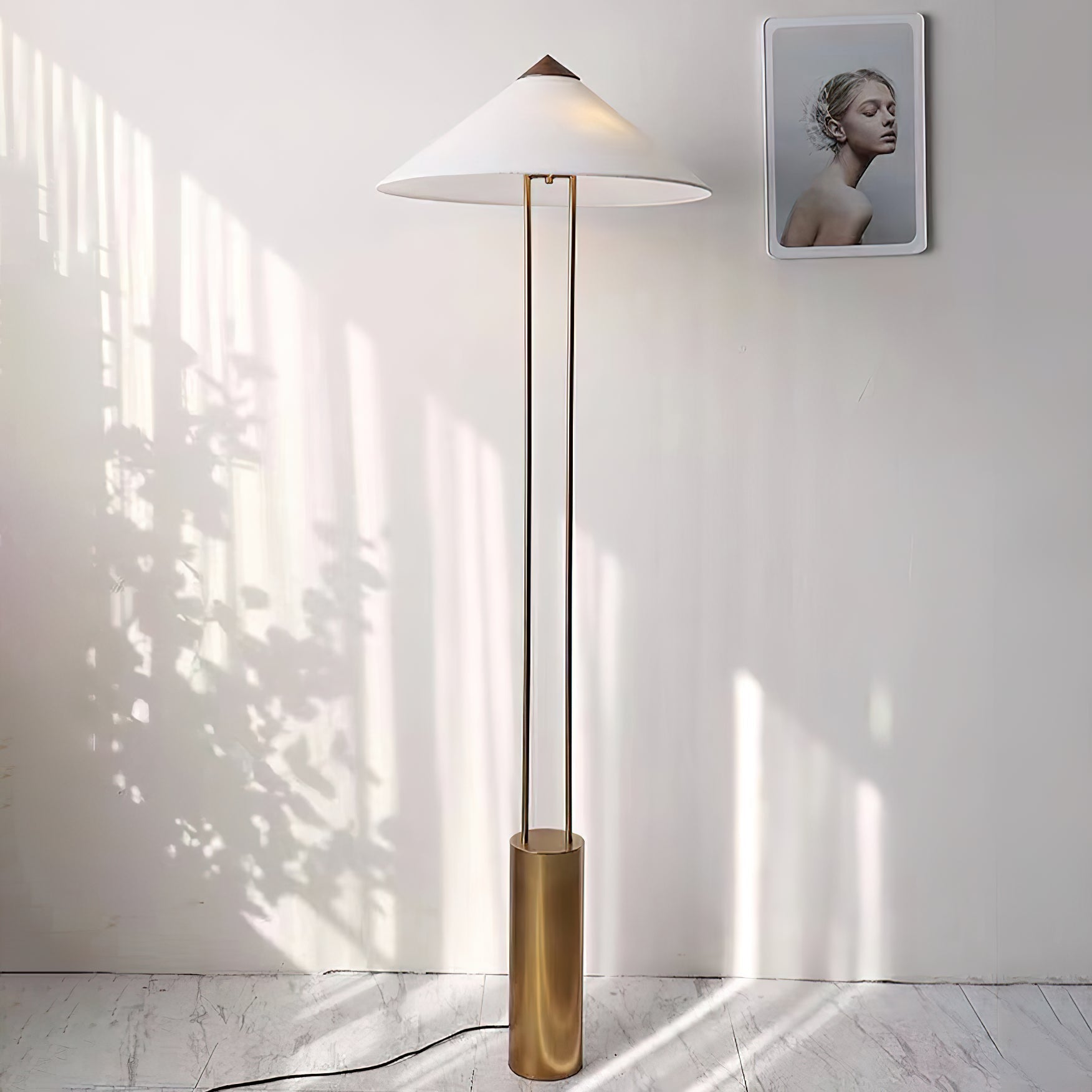 Elara Floor Lamp