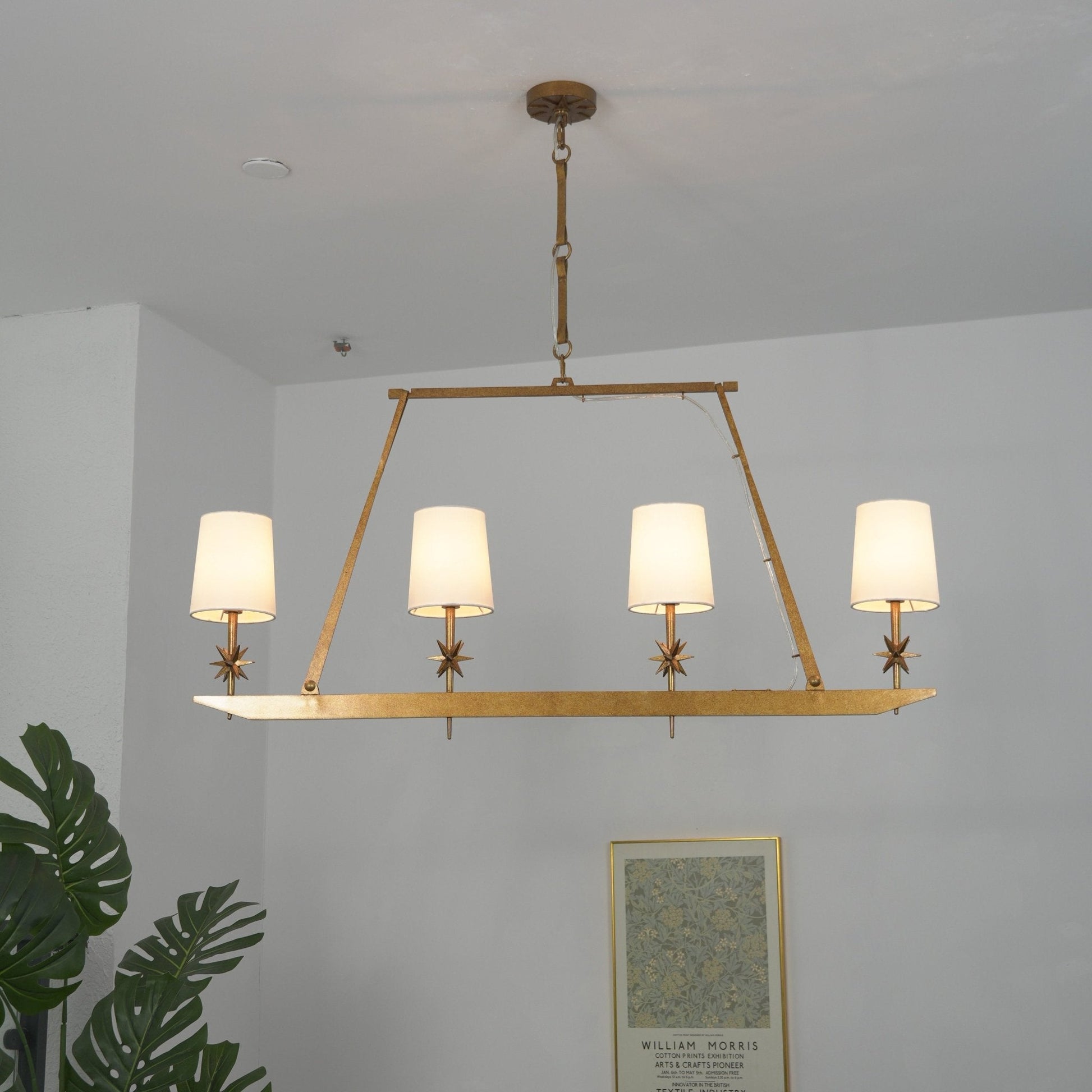 Lynve Brass Elegant Stellar Linear Chandelier-Neutral Decor