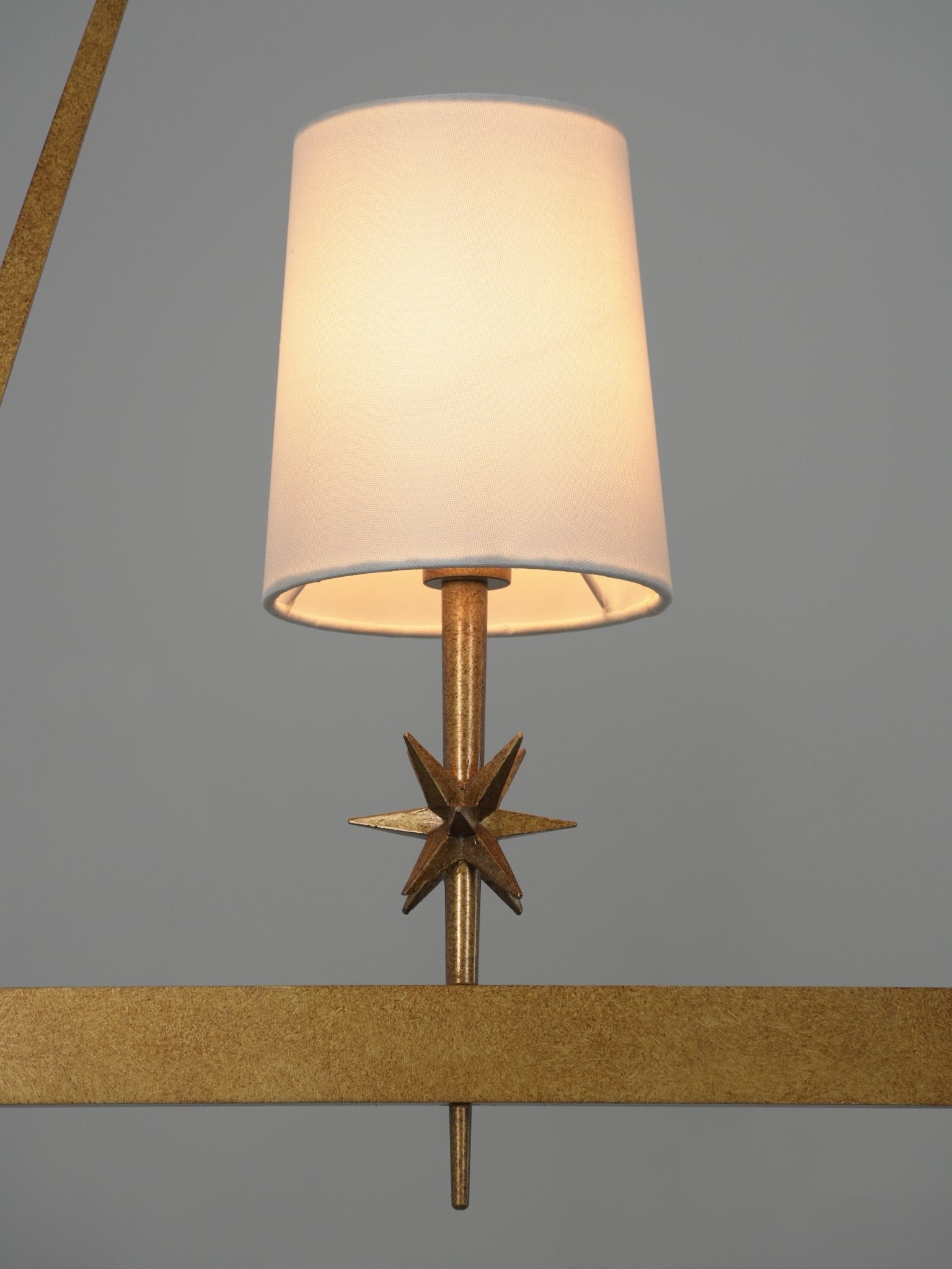 Lynve Brass Elegant Stellar Linear Chandelier-Neutral Decor