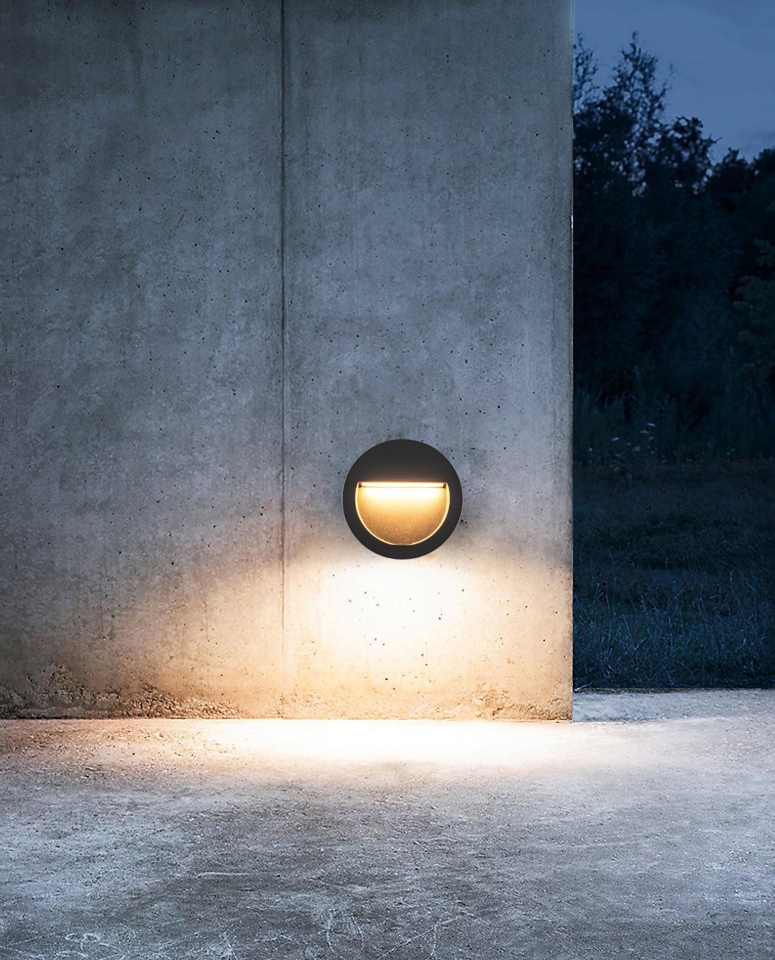Veo Acrylic Minimalist Wall Lamp-Neutral Decor