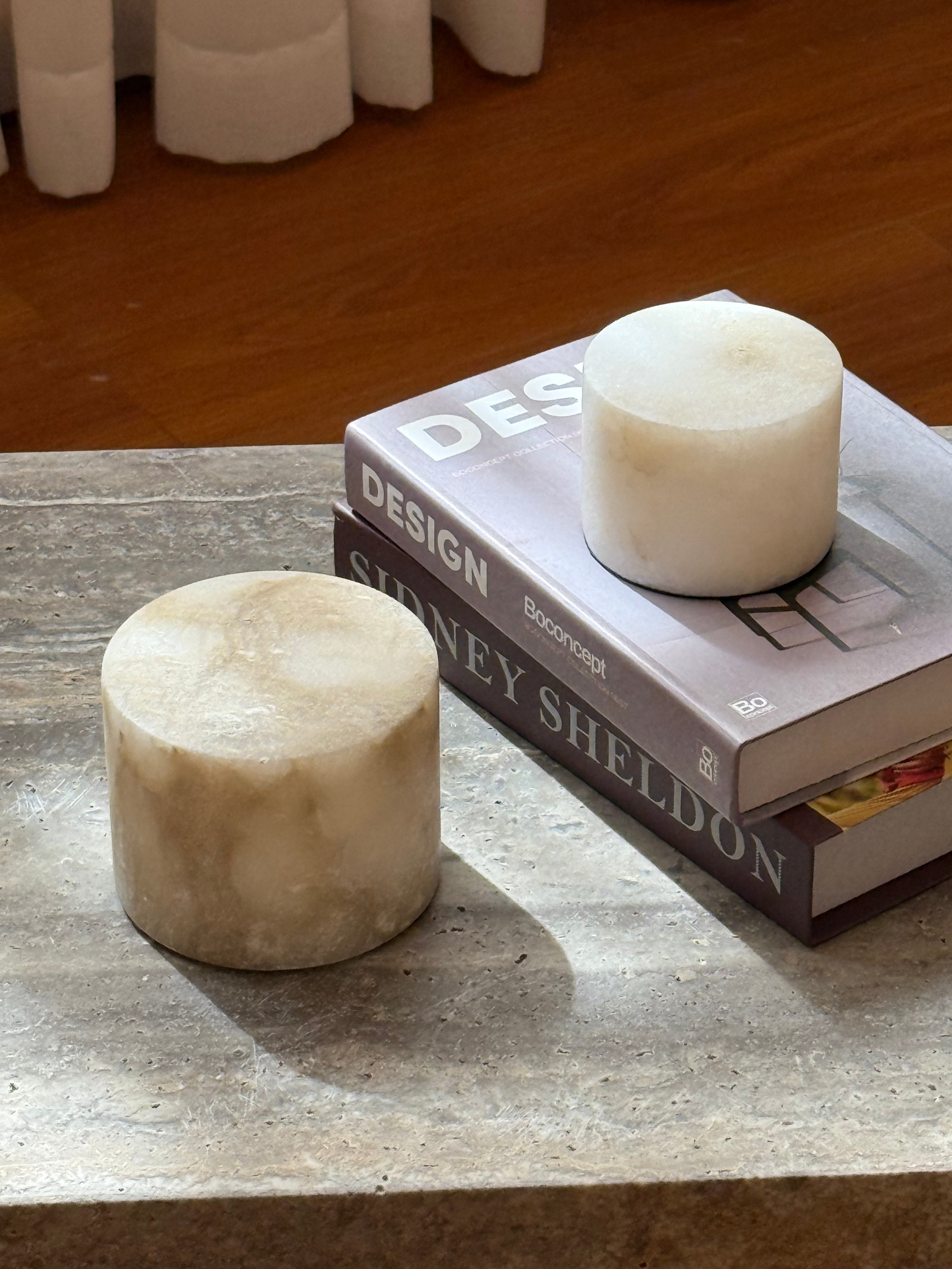 Evadne Table Lamp (Built-in Battery)