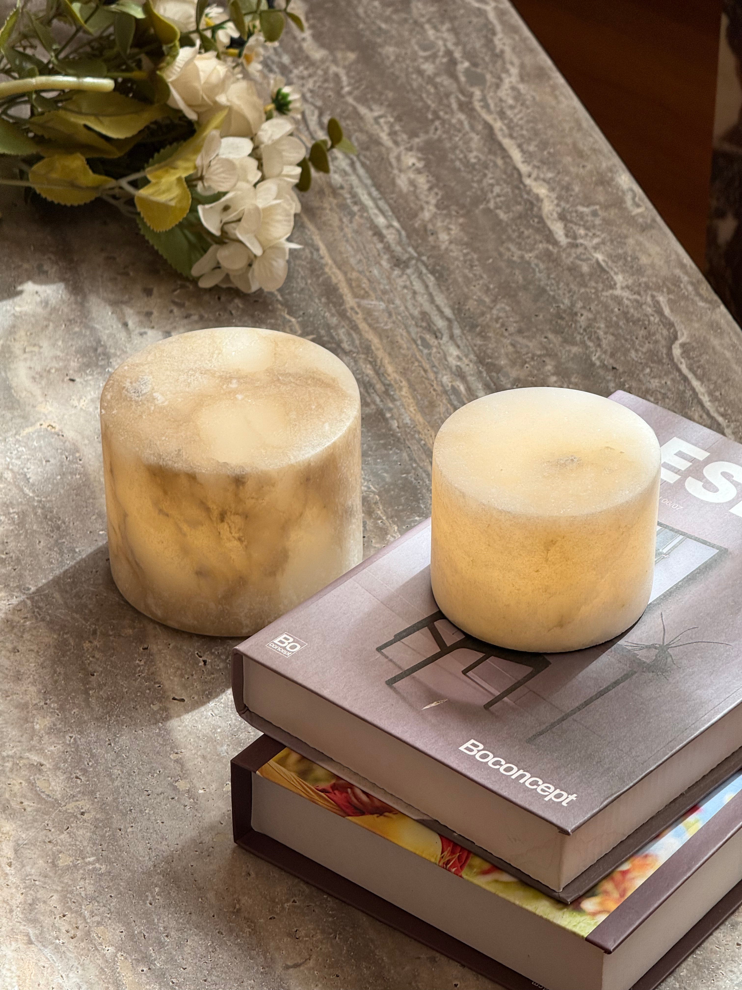 Evadne Table Lamp (Built-in Battery)