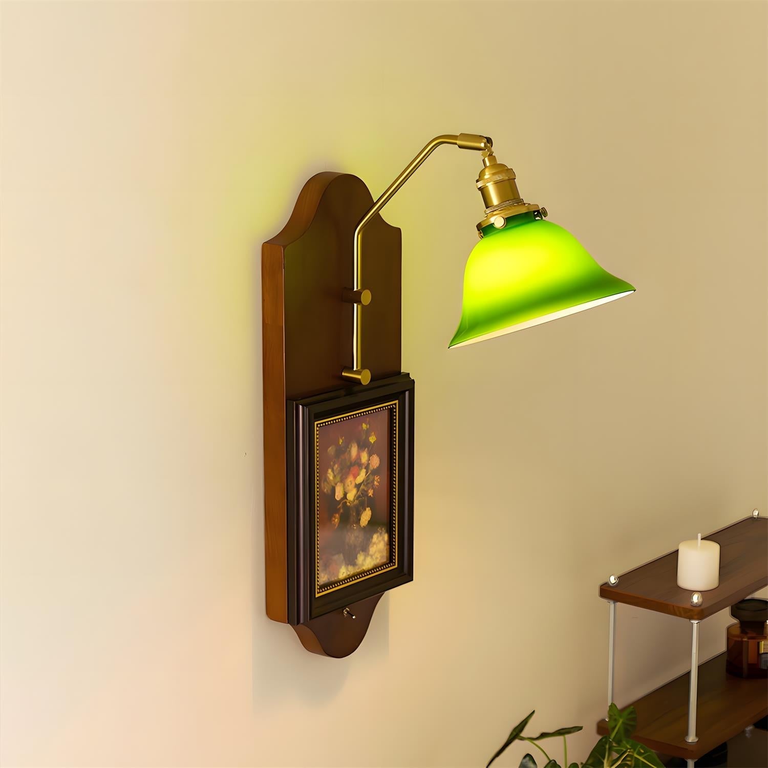Roland Wall Lamp