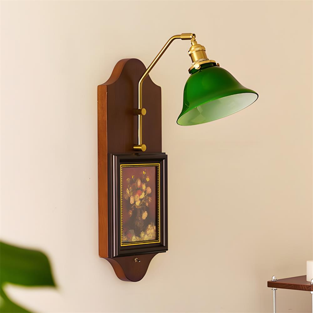 Roland Wall Lamp