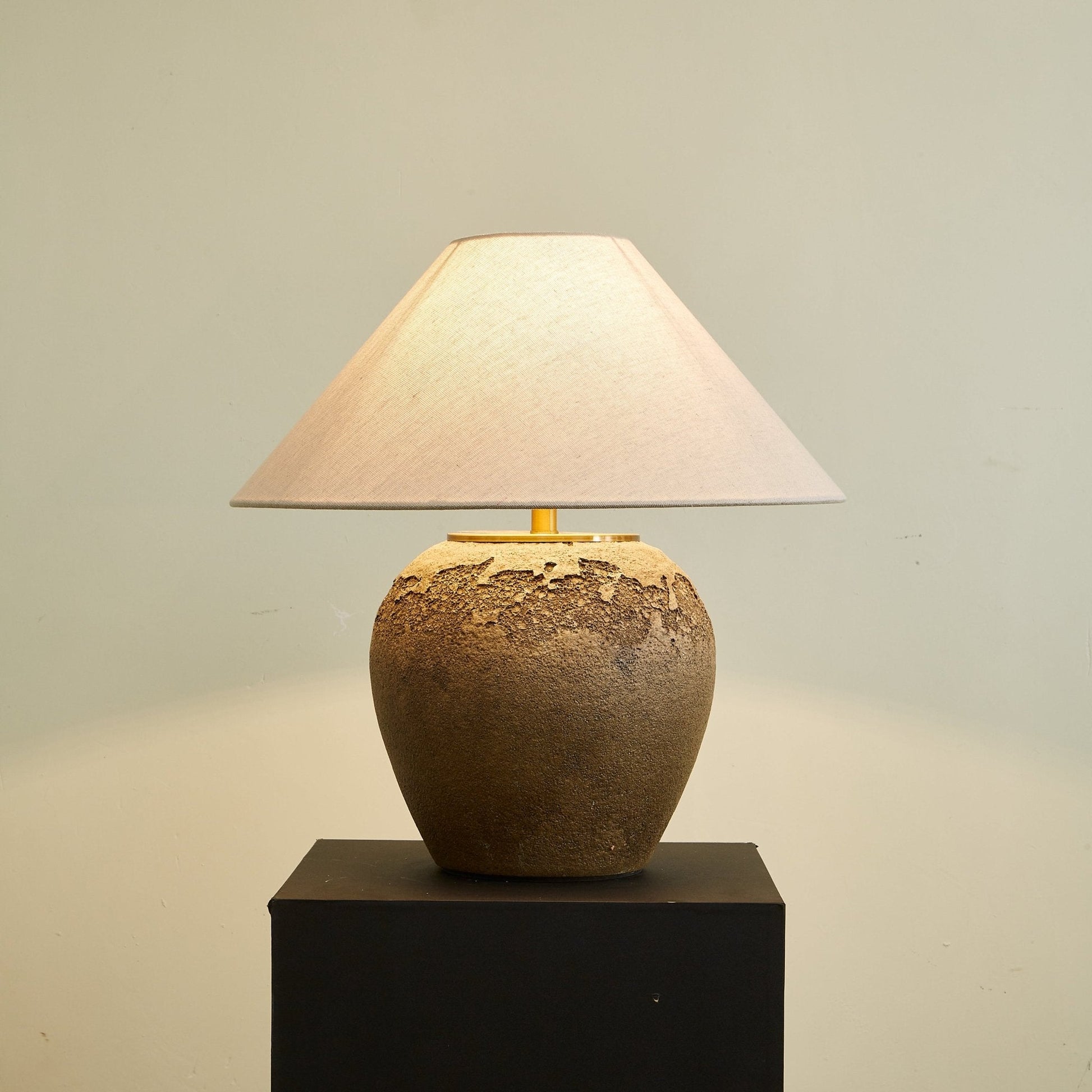 Enid Modern Ceramics Table Lamp-Neutral Decor
