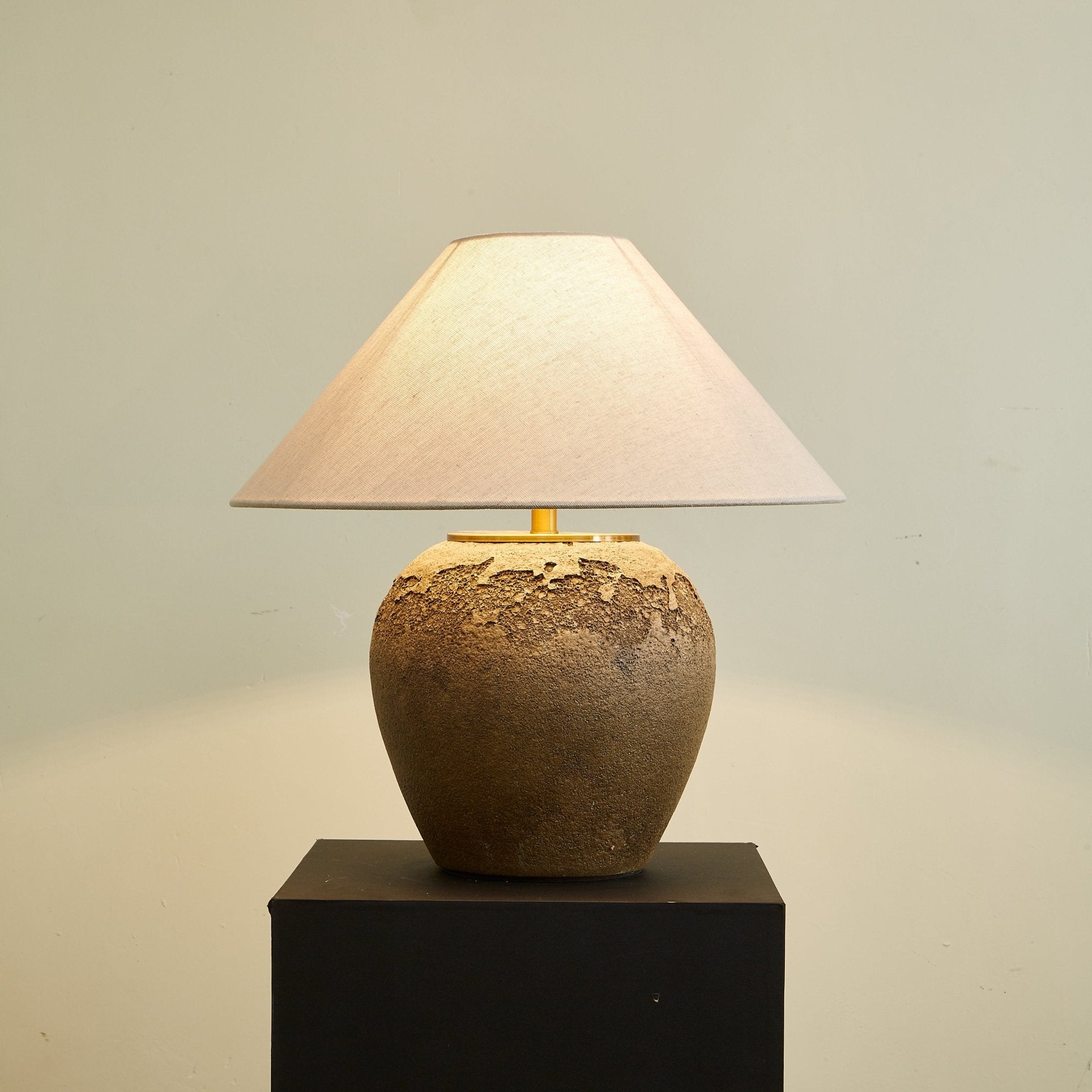 Enid Modern Ceramics Table Lamp-Neutral Decor
