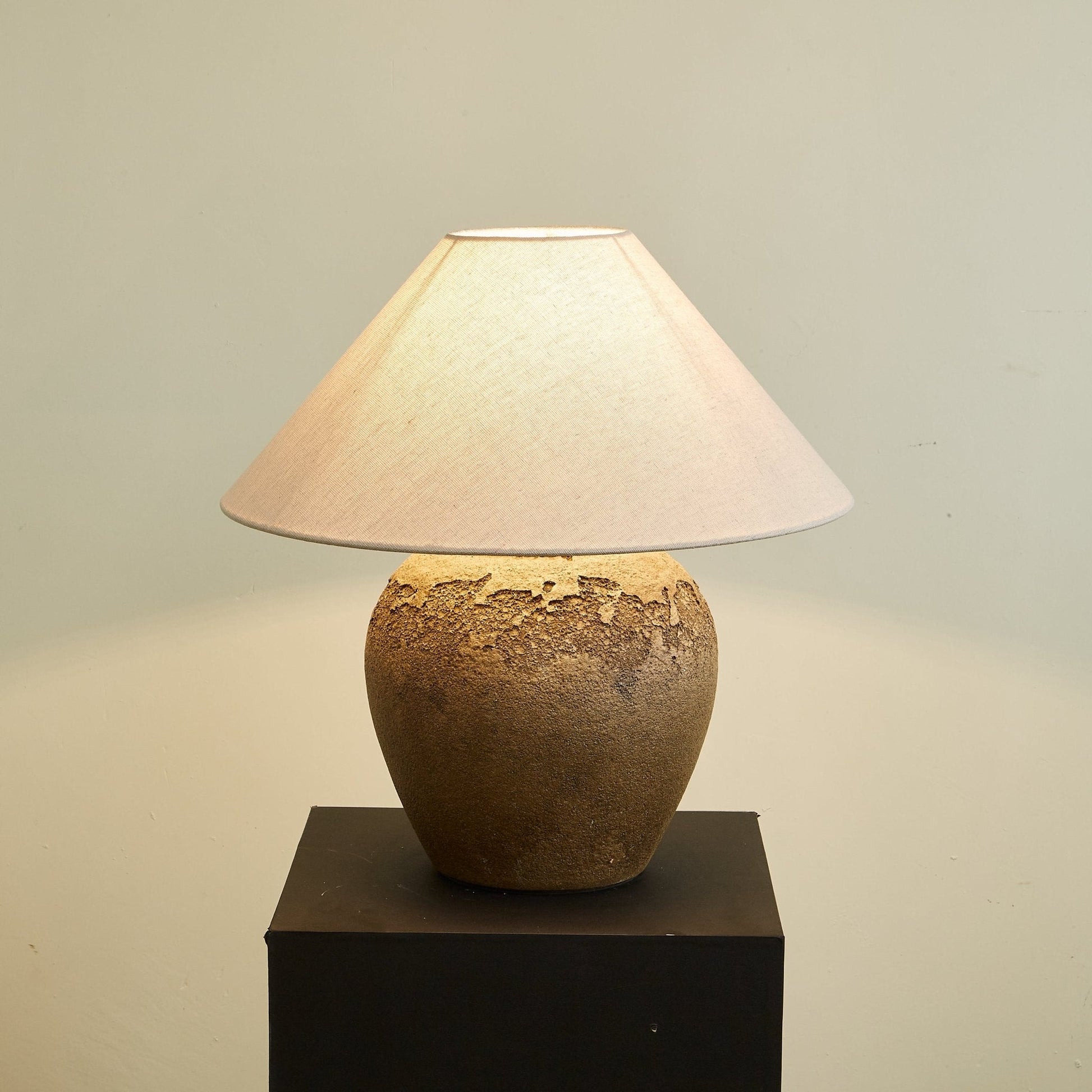Enid Modern Ceramics Table Lamp-Neutral Decor