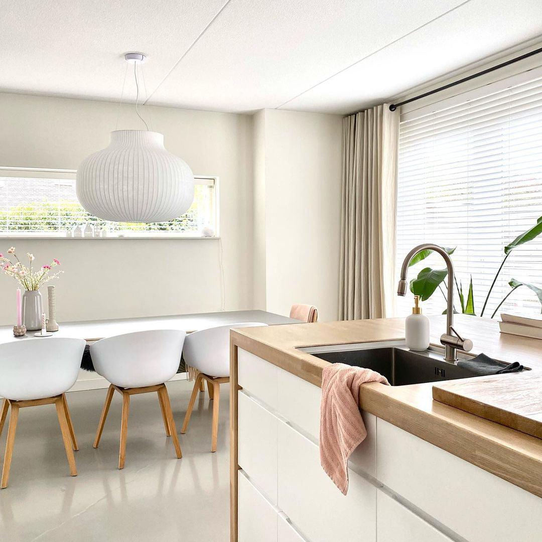 Pendant Light Silk Bell Shade Pleated Curved Modern Minimalist