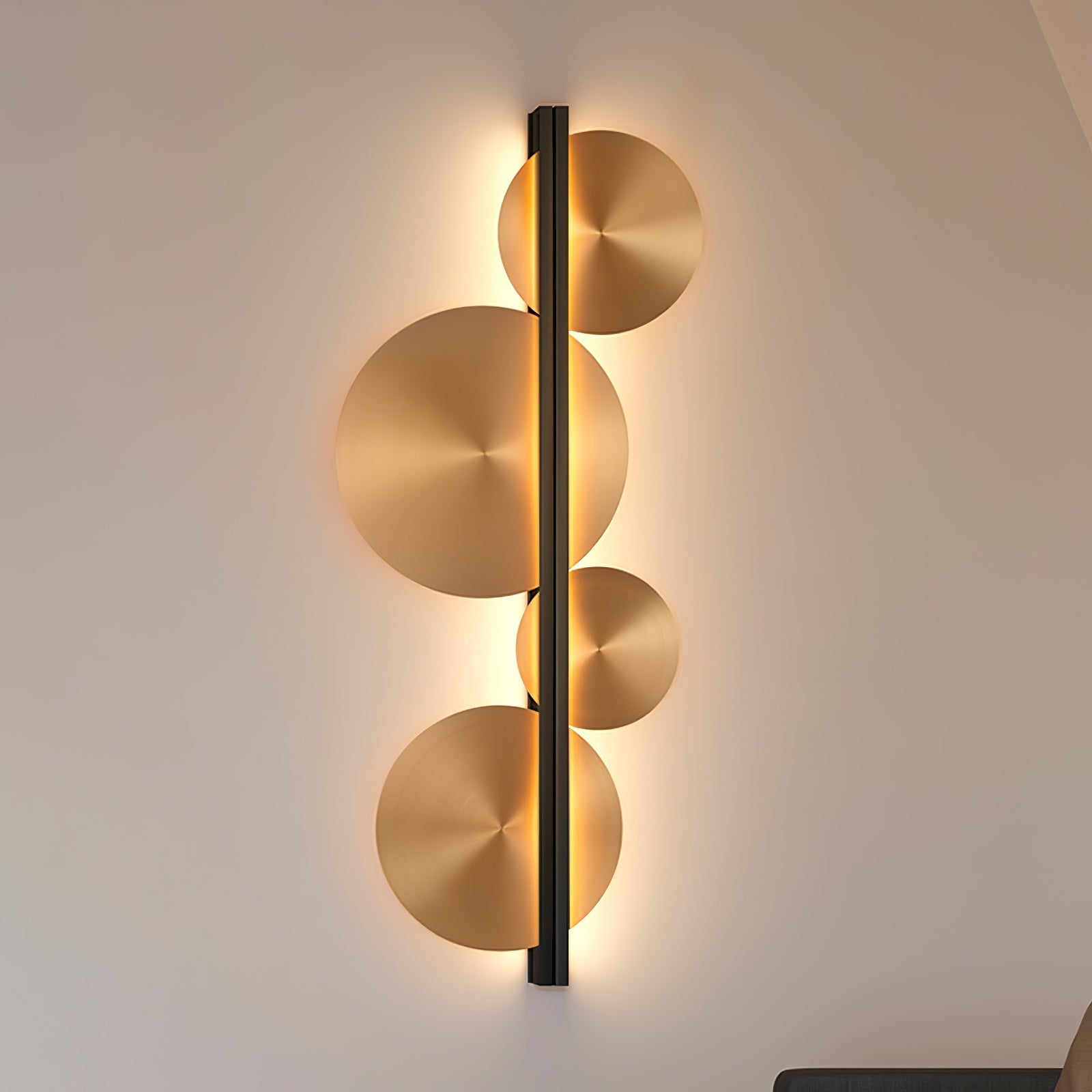 Lustra Wall Lamp Gold Circular Sculptural-Neutral Decor