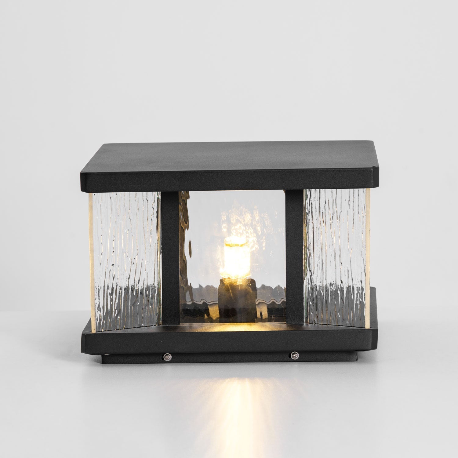 Jent Square Outdoor Light-Neutral Decor