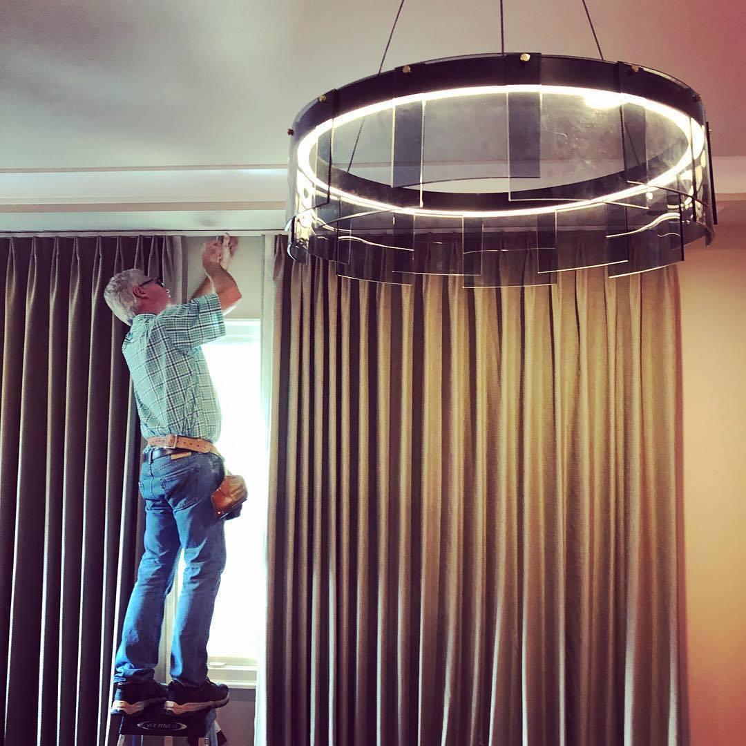 Lustra Chandelier LED Ring Black Glass Modern-Neutral Decor