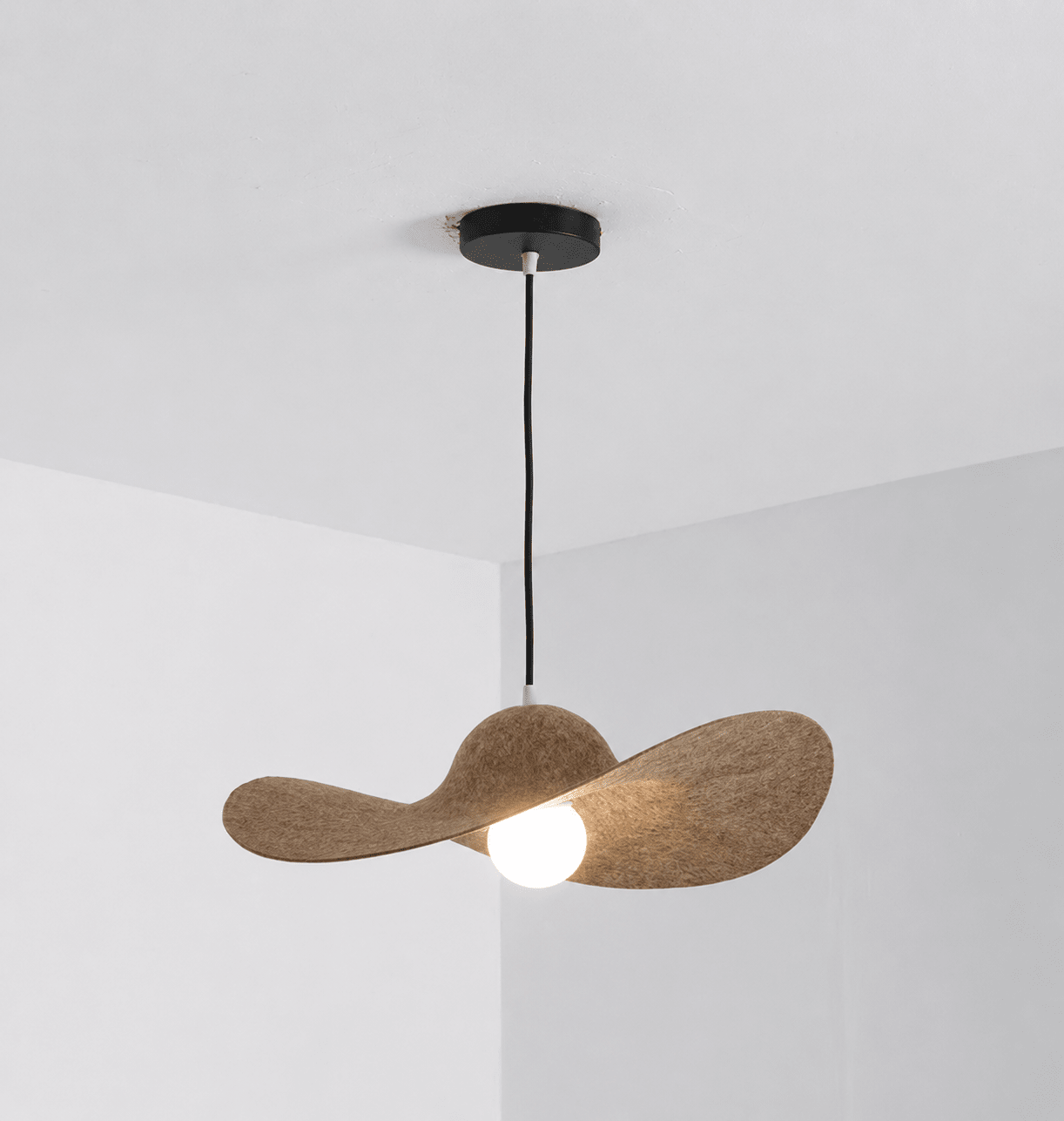 Willa Pendant Light