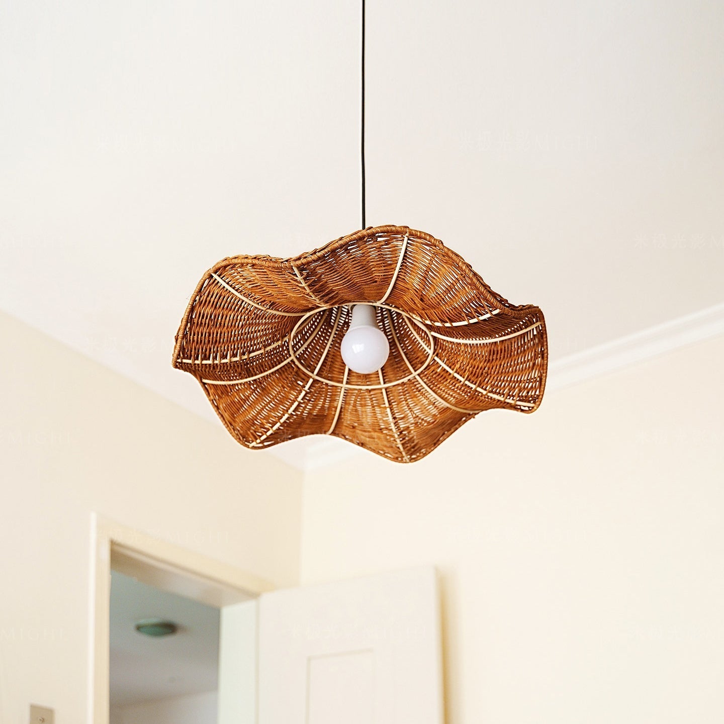 Ravelle Pleat Pendant Lamp