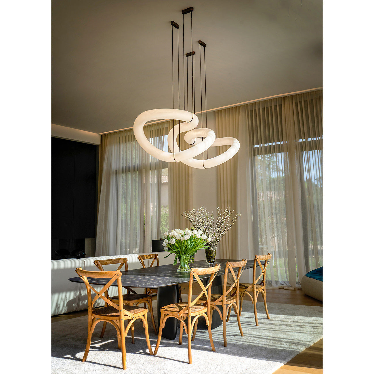 Mithos Curved Alabaster Pendant Light-Neutral Decor