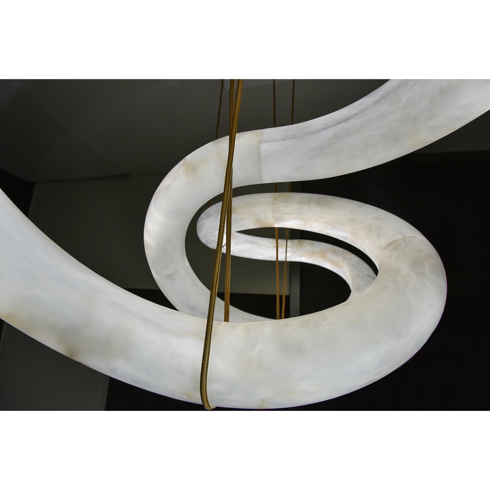 Mithos Curved Alabaster Pendant Light-Neutral Decor