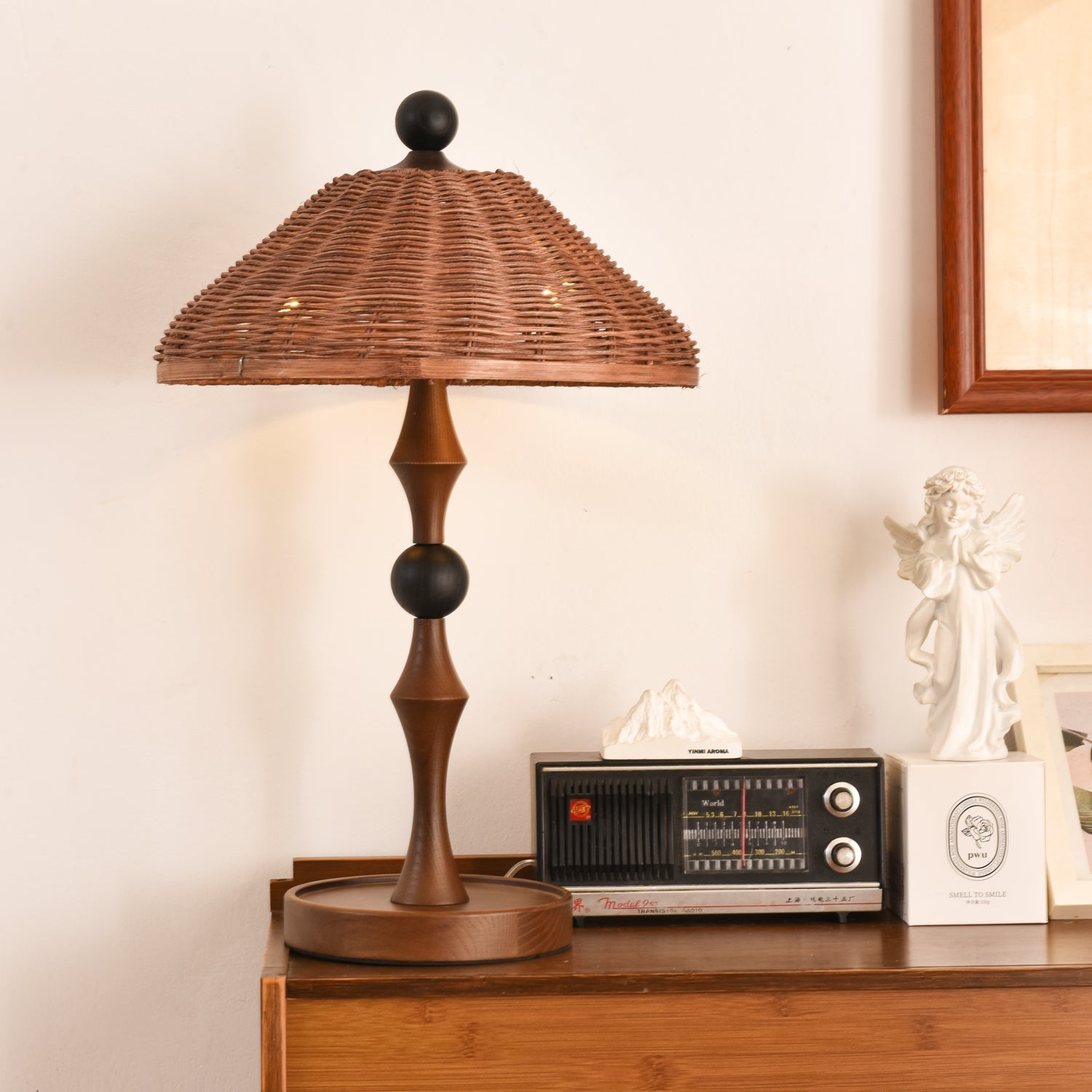 Miran Wood Rattan Vintage Table Lamp-Neutral Decor