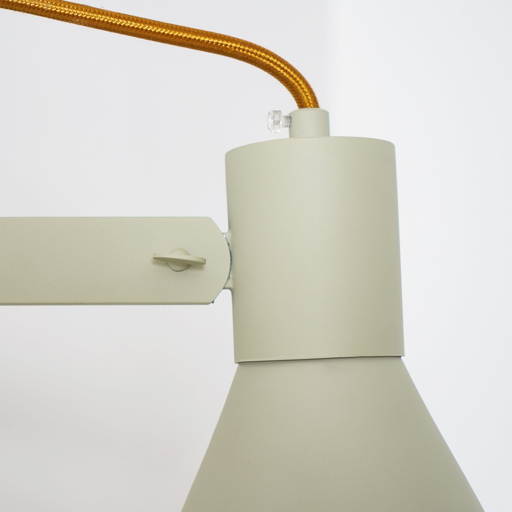 Elara Wall Lamp