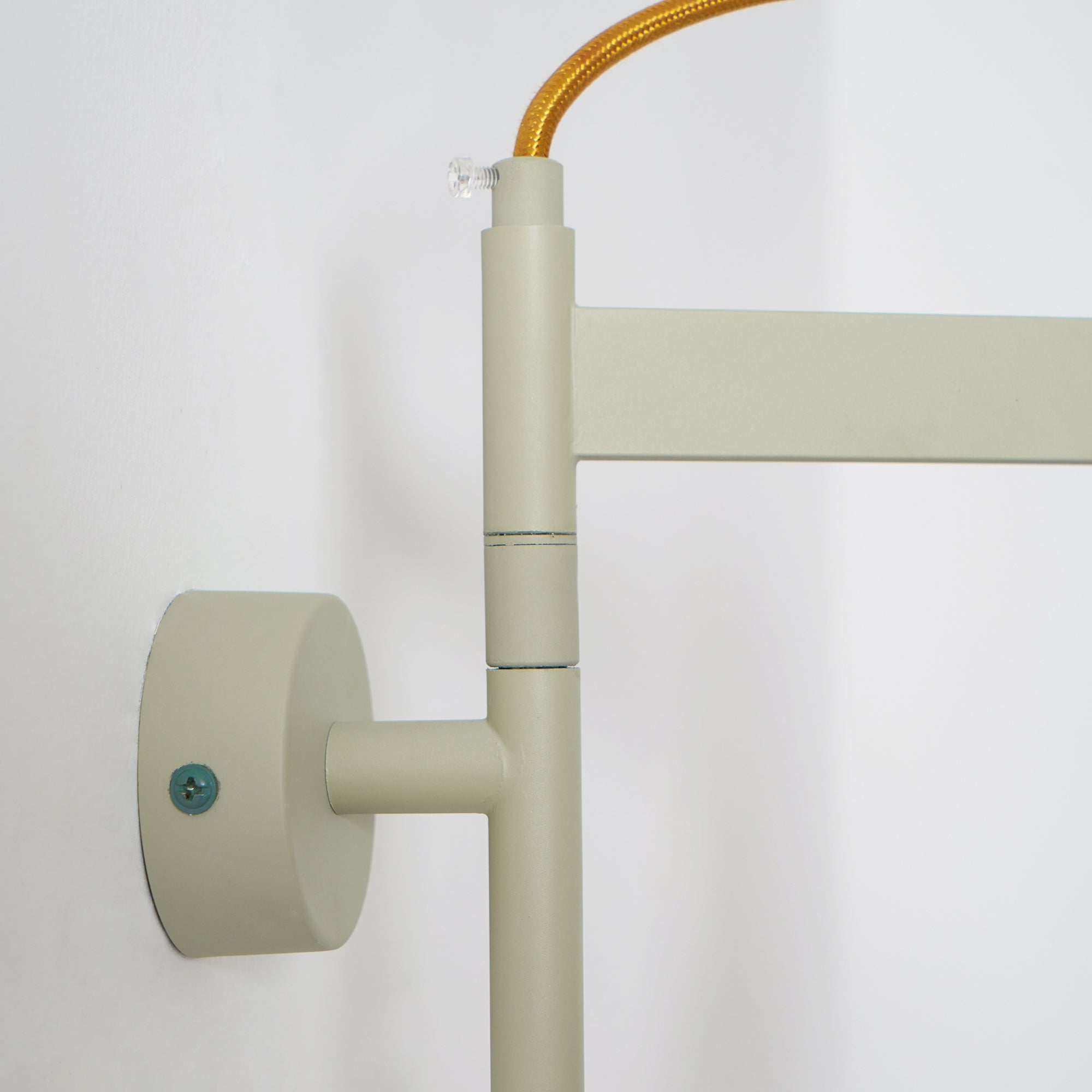 Elara Wall Lamp