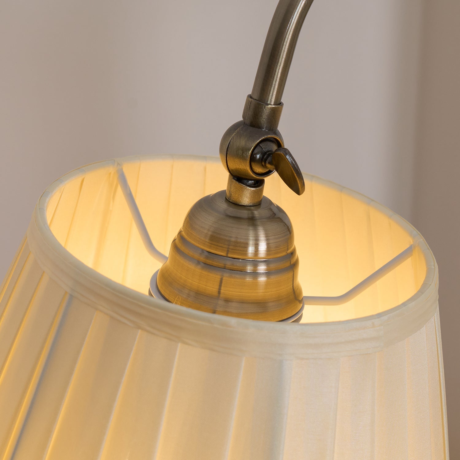 Vominex Vintage Table Lamp-Neutral Decor