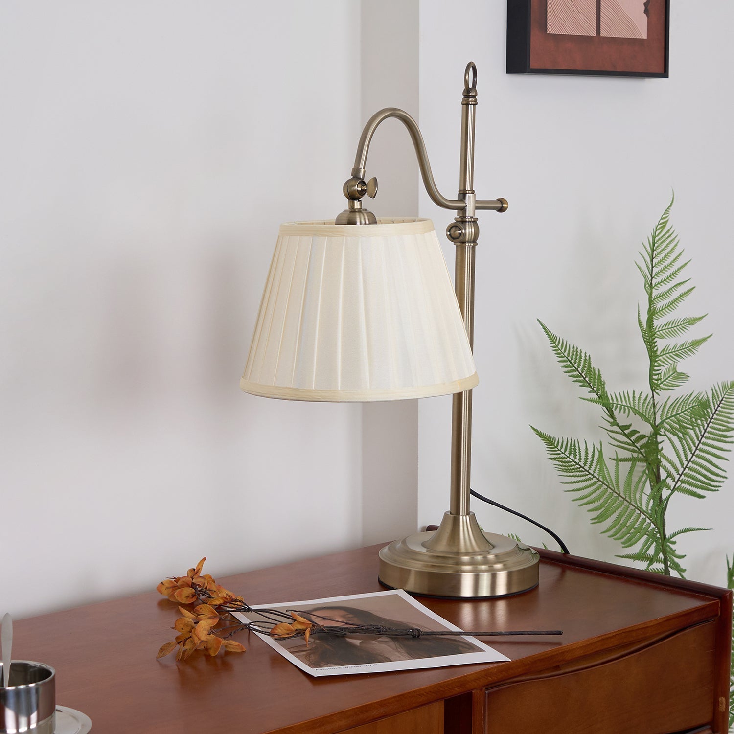 Vominex Vintage Table Lamp-Neutral Decor
