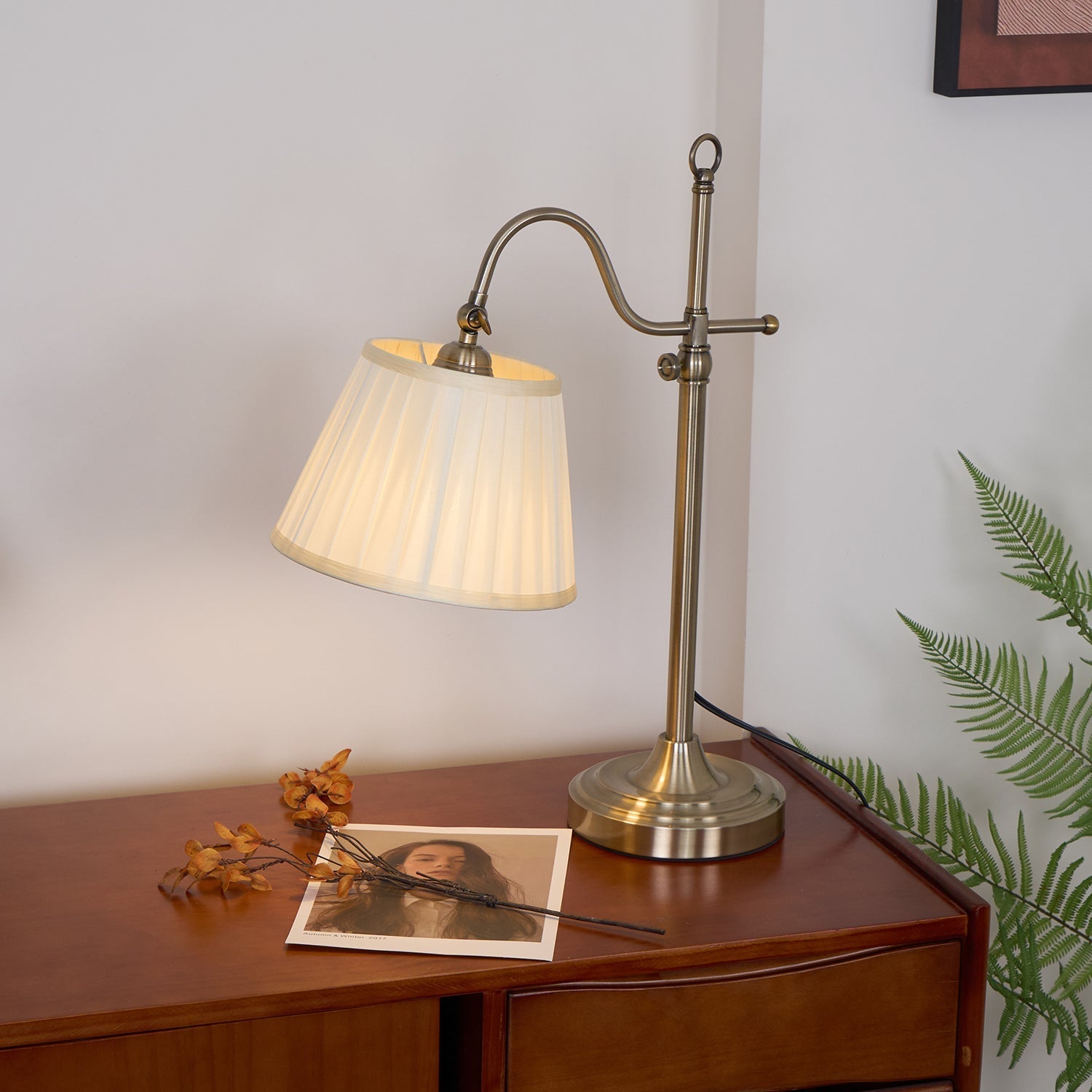 Vominex Vintage Table Lamp-Neutral Decor