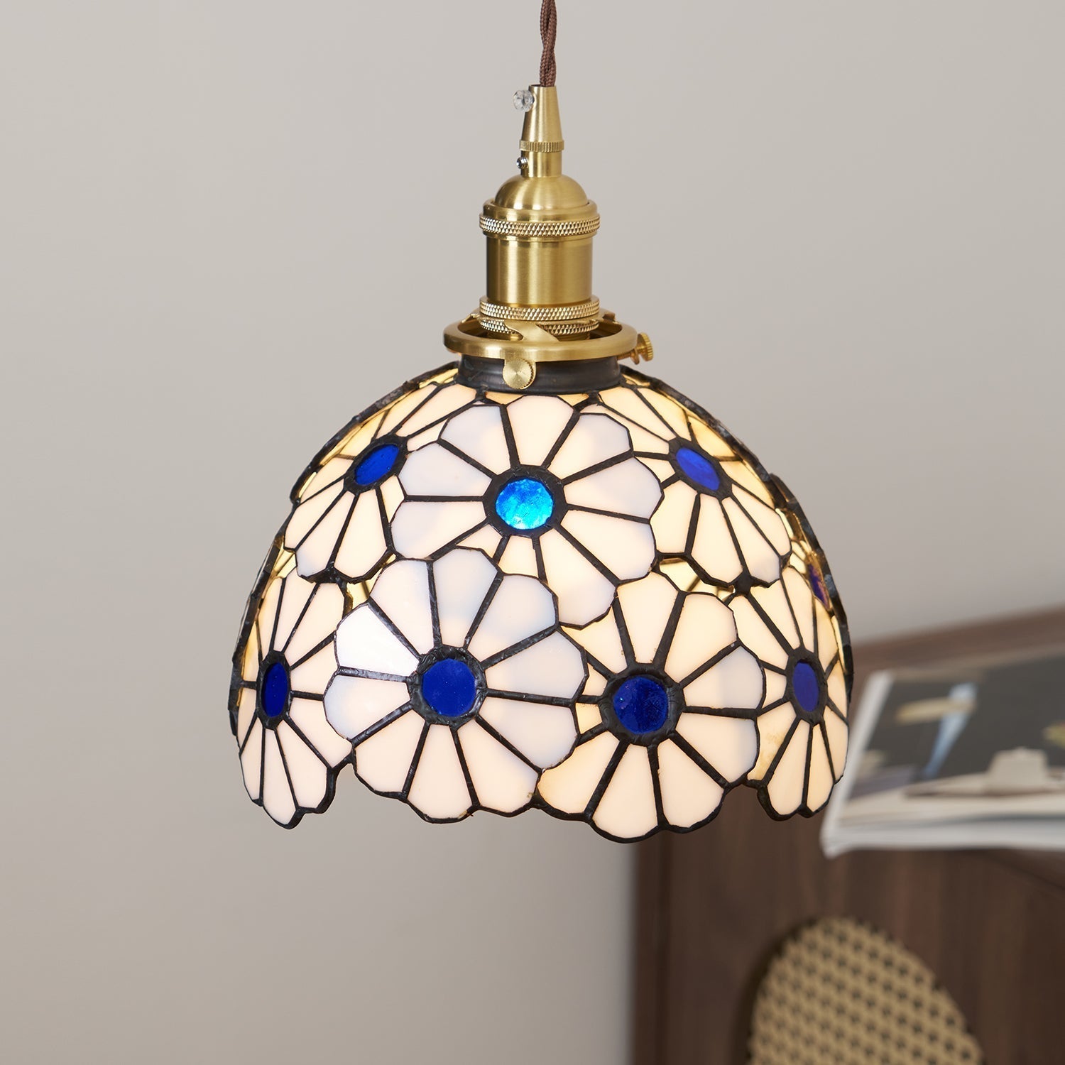Bluebell Floral Pendant Light - Neutralighting