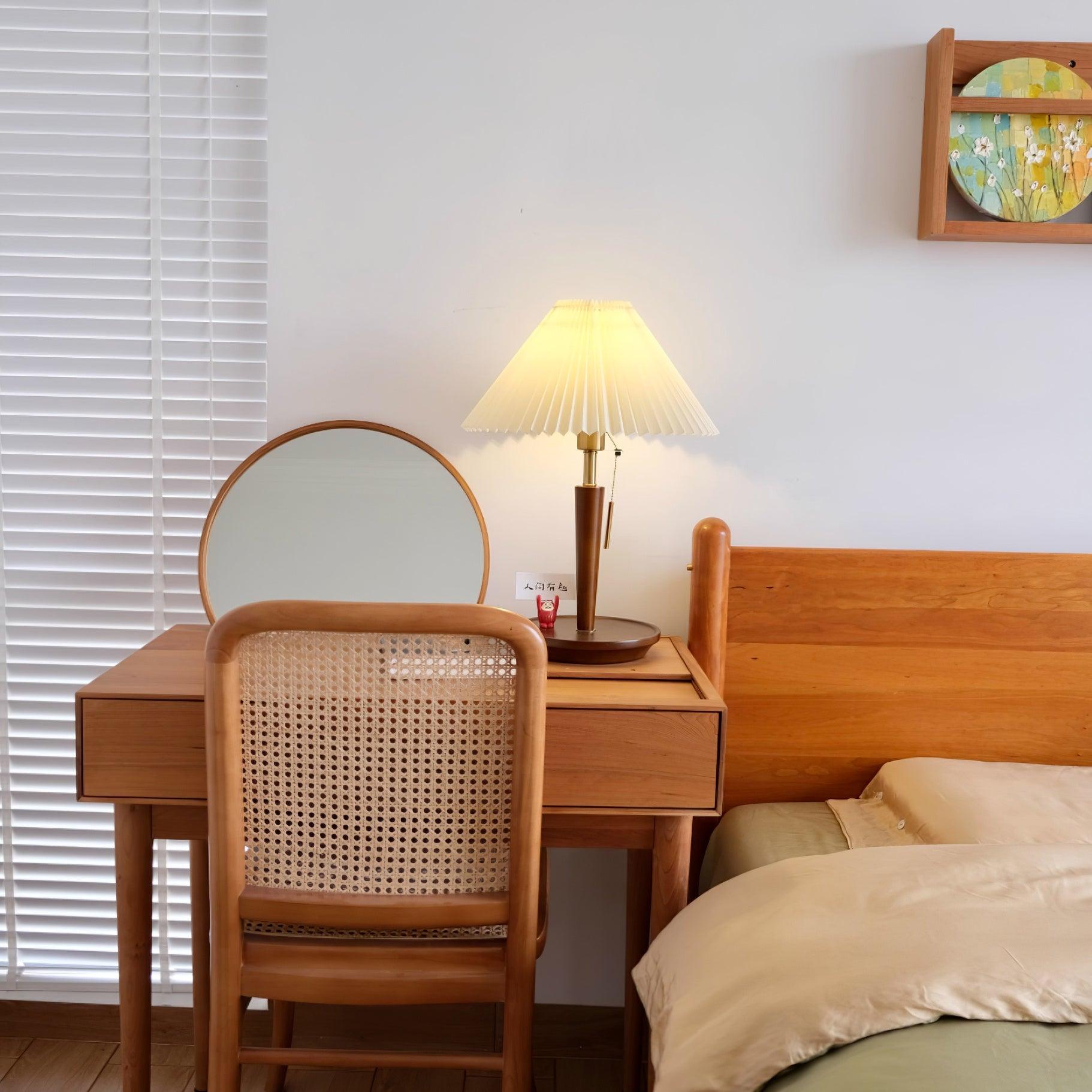 Elodie Table Lamp