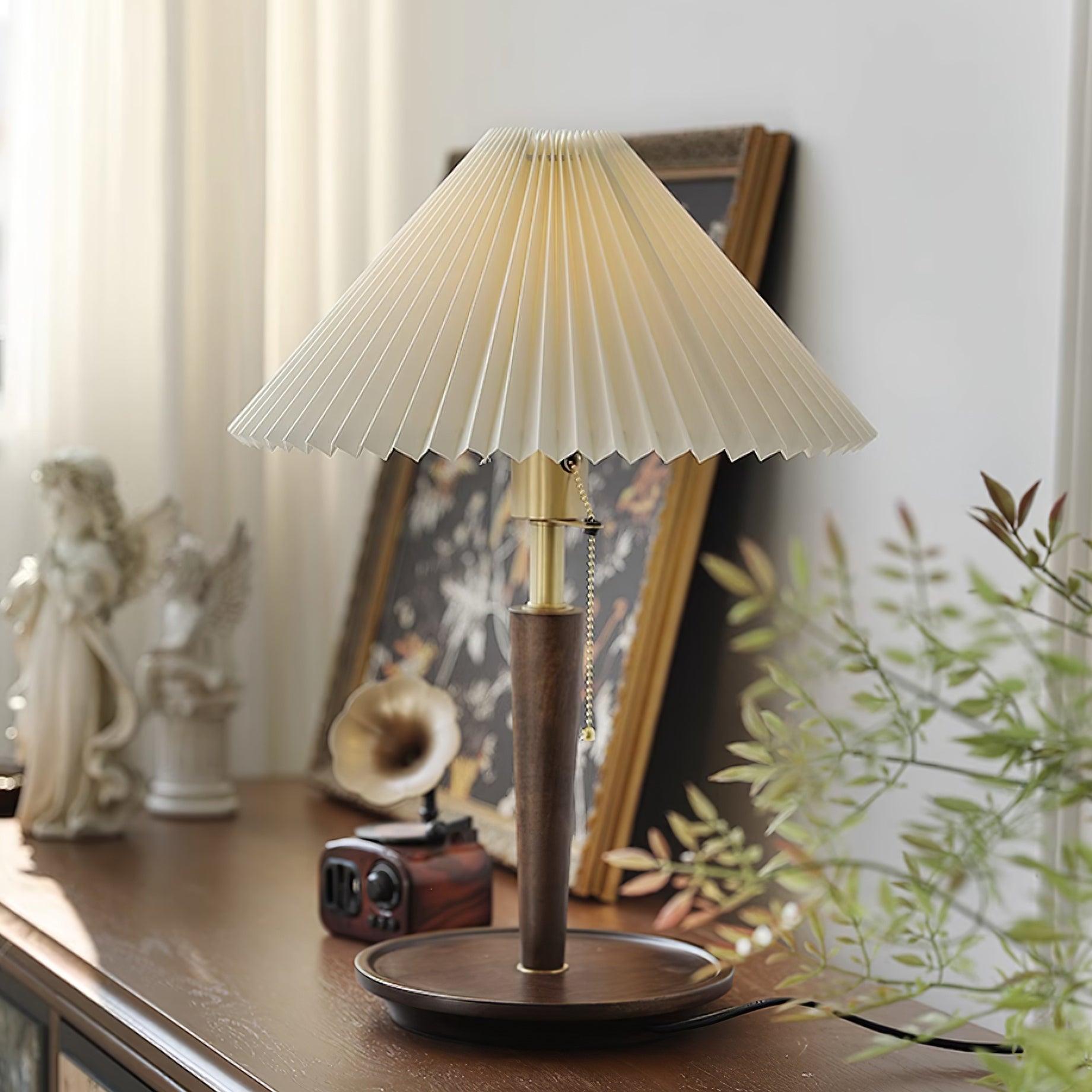 Elodie Table Lamp