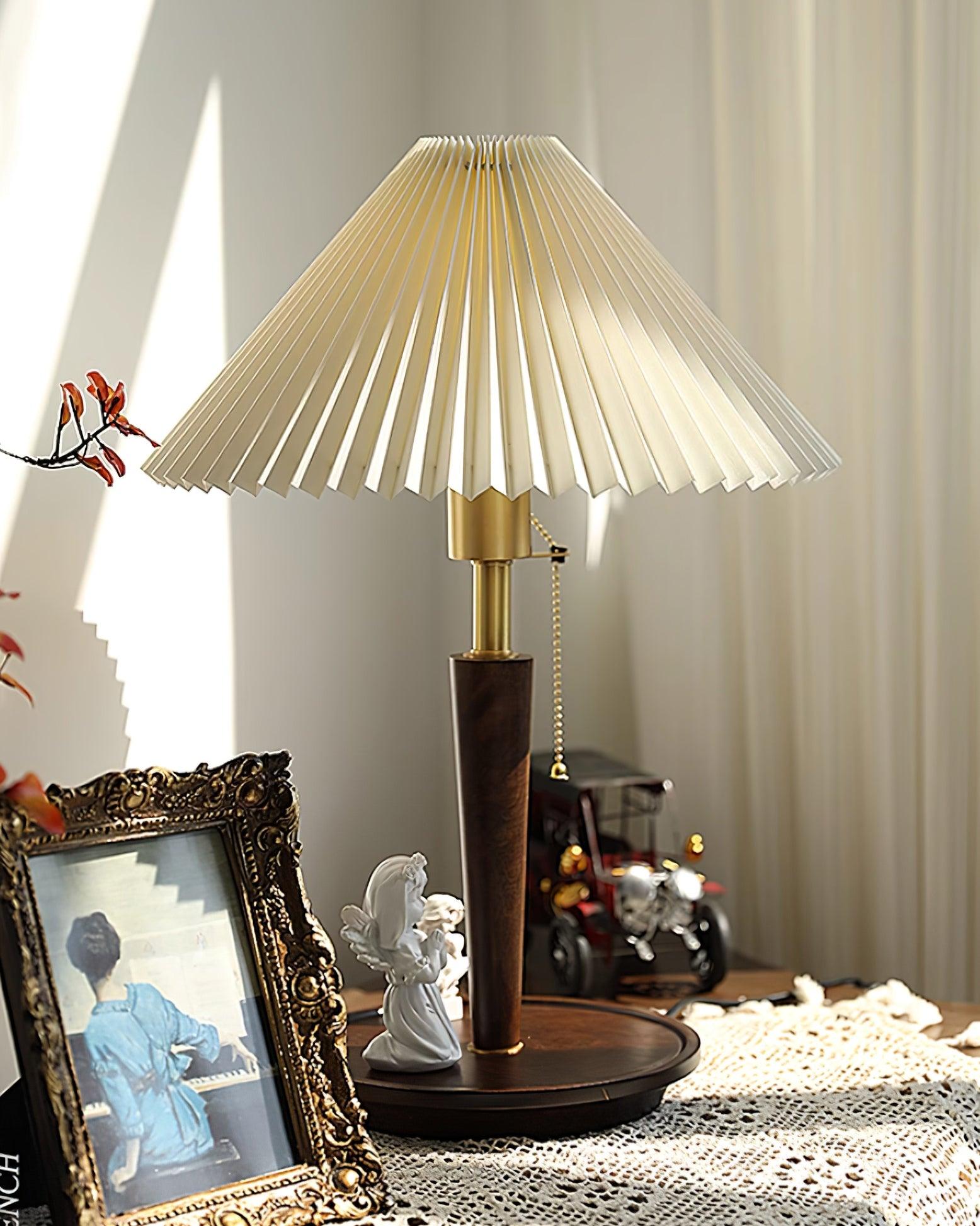 Elodie Table Lamp