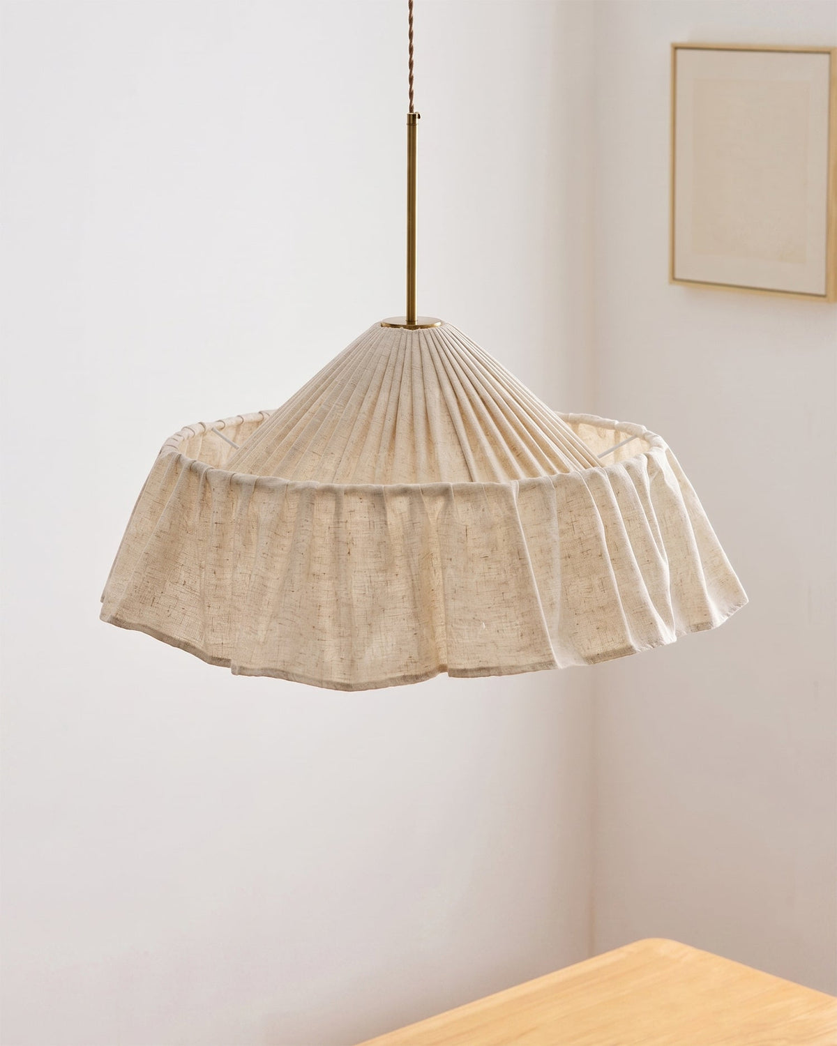 Viraueria Ruffle Pendant Light