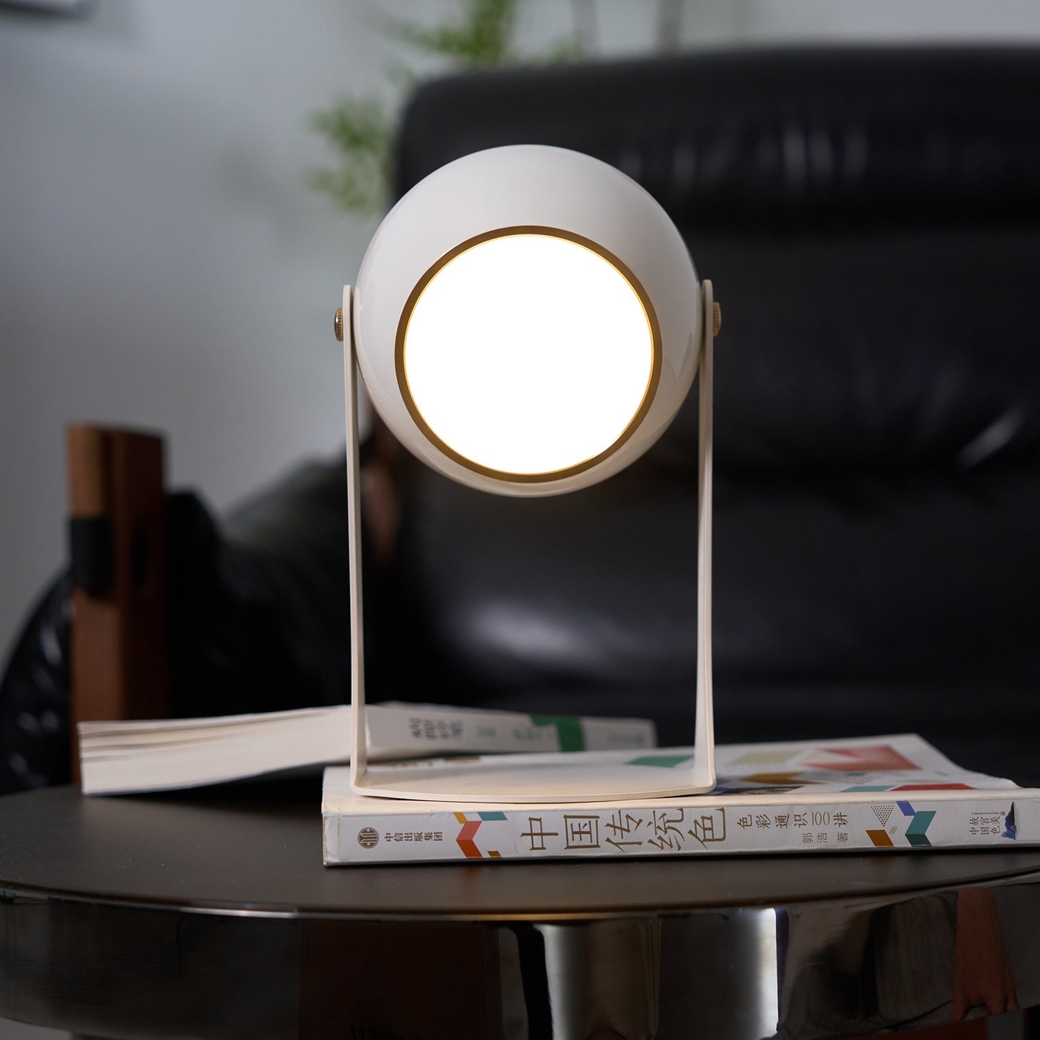 Ulsken Acrylic Minimalist Table Lamp-Neutral Decor
