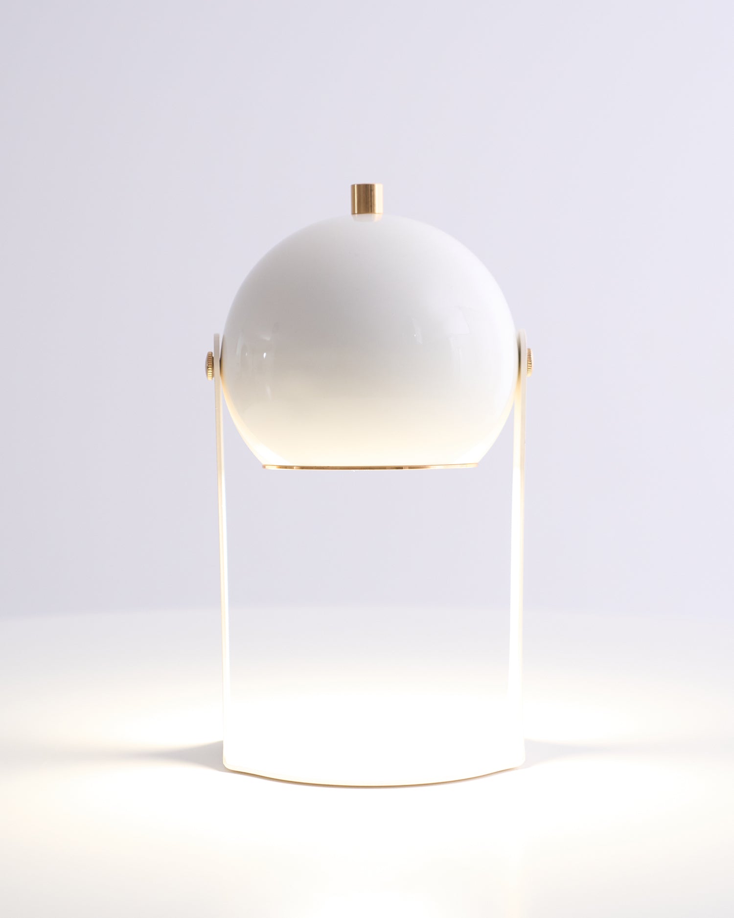 Ulsken Acrylic Minimalist Table Lamp-Neutral Decor